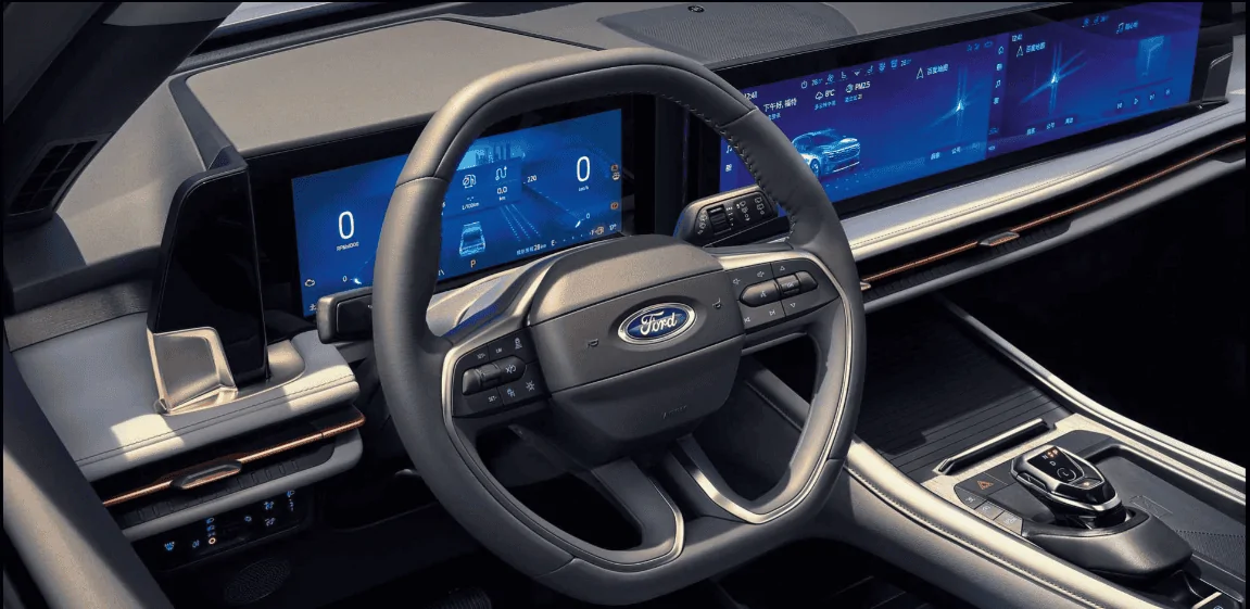 Ford Maverick Ford, why does only China get the good stuff? 1677328653241