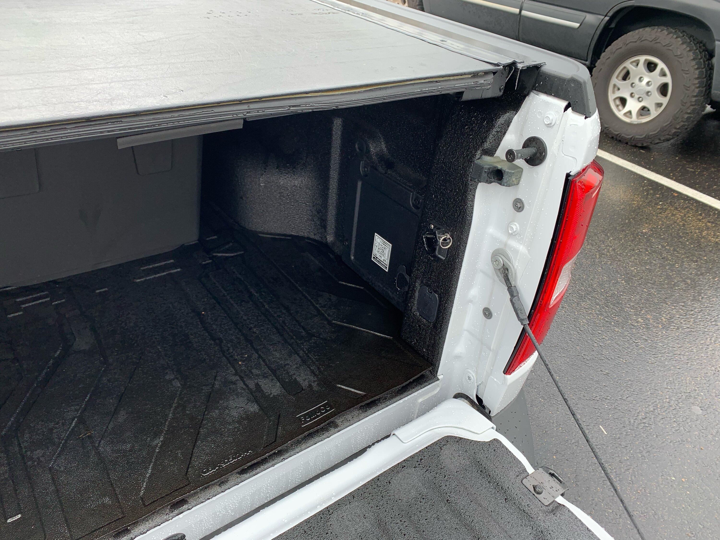 Ford Maverick Does the Ford Tonneau Cover Leak?   Yes it does F4360281-093C-4AC0-91E1-362C7F62C64A