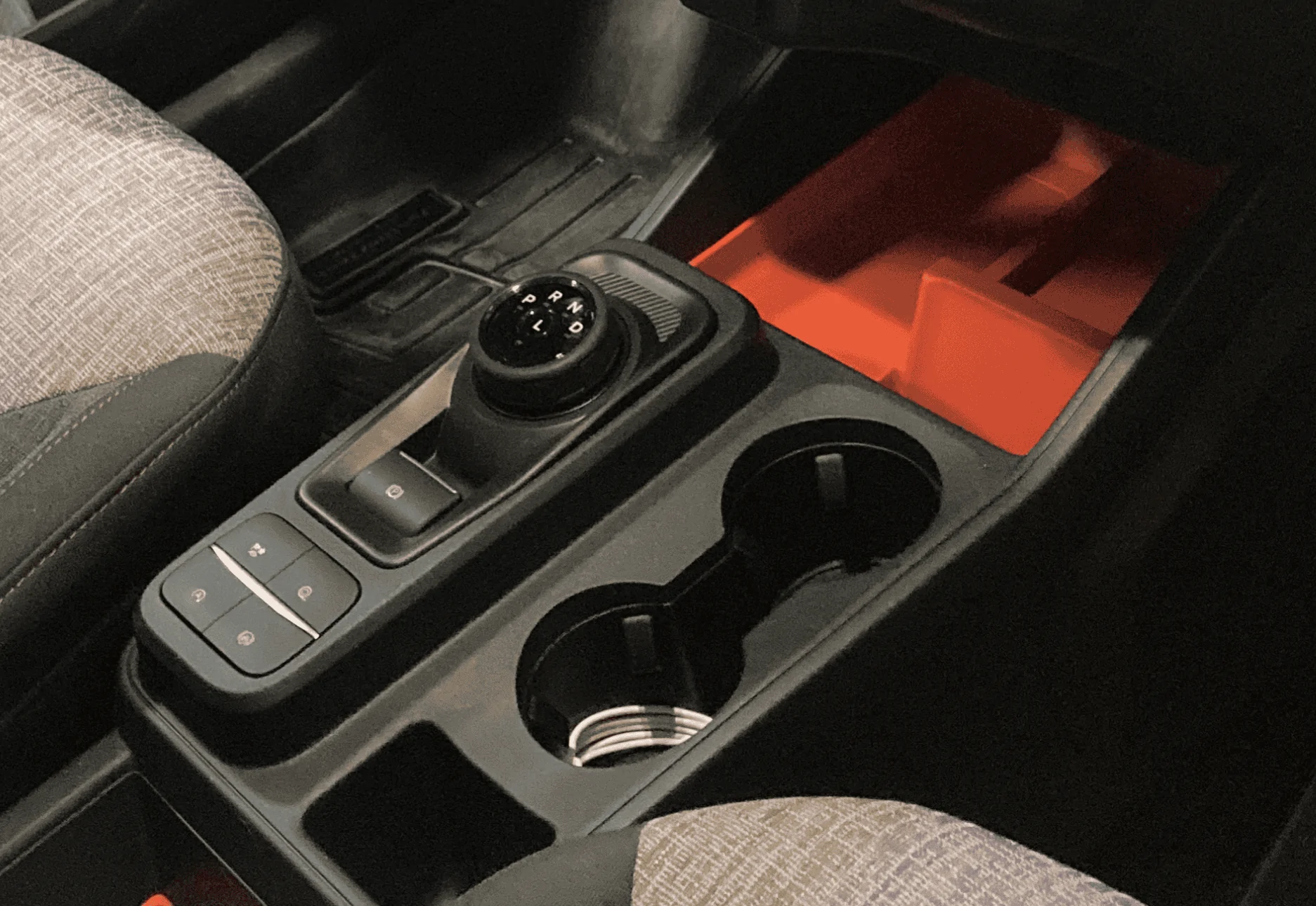 Ford Maverick Aftermarket audio controls trim piece: Excellent D23CCBD0-B851-494C-9E15-B517D3293DA1