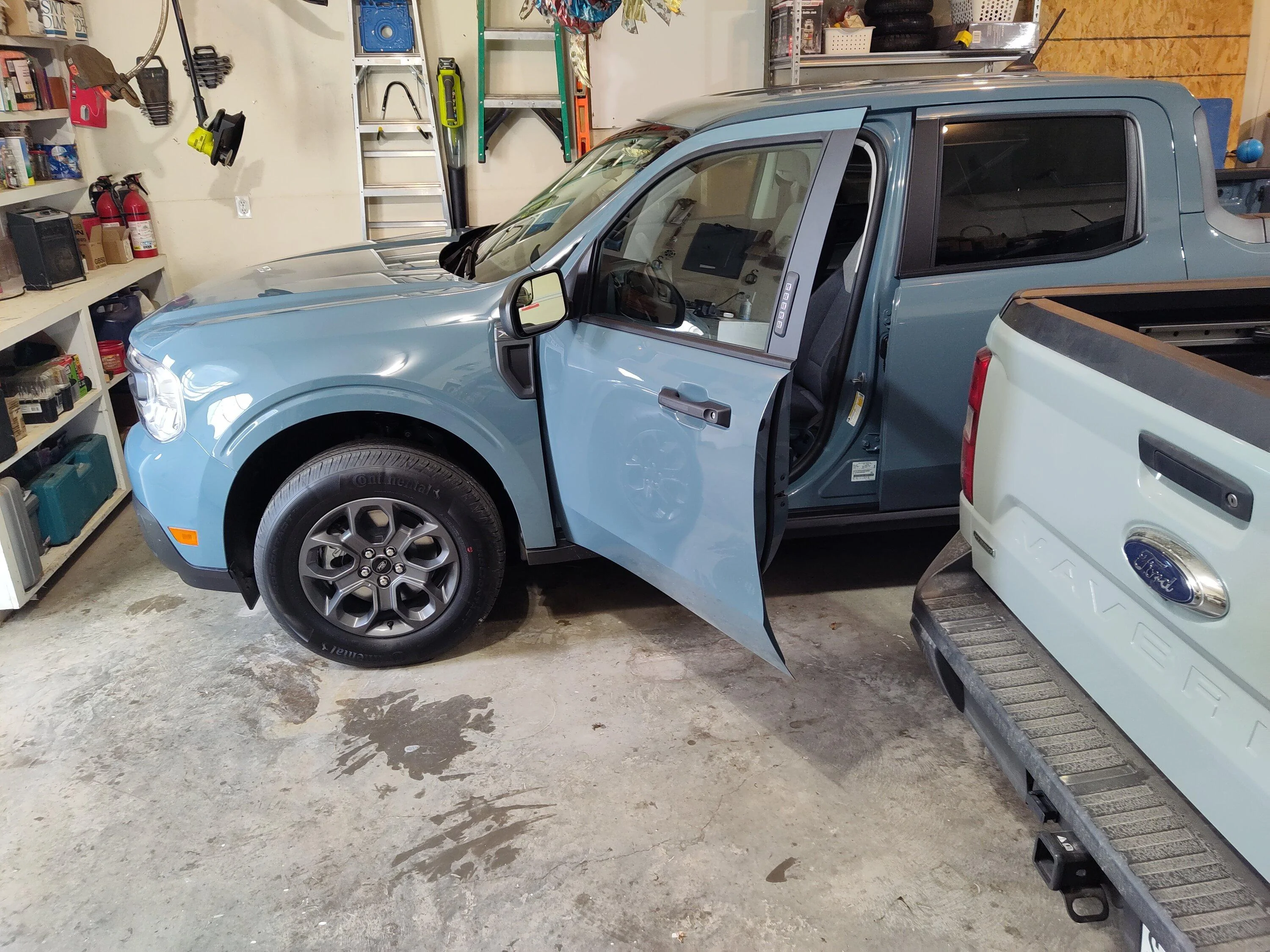 Ford Maverick Interior door handles awkward to grab IMG_20230226_153045