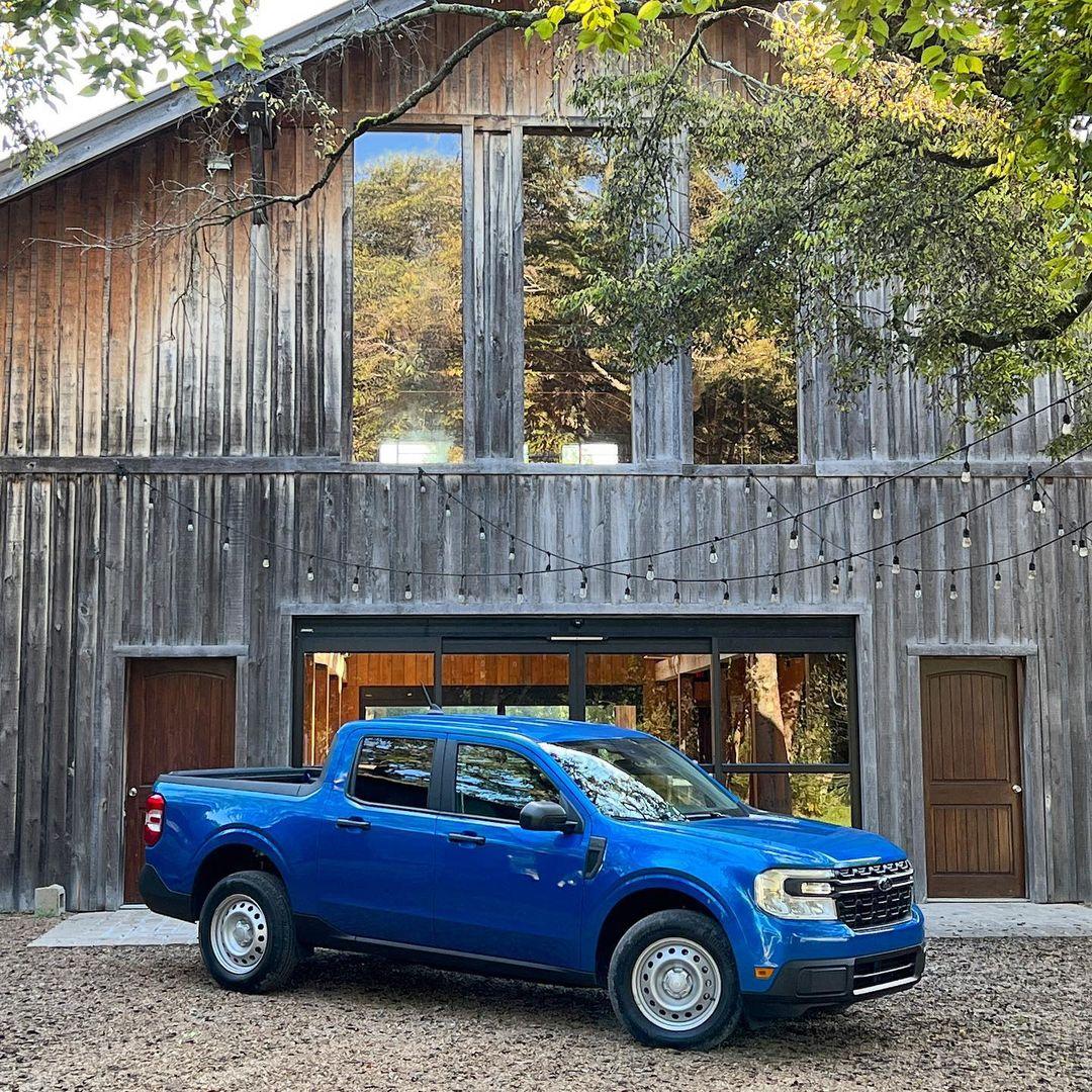 Ford Maverick VELOCITY BLUE Maverick Photos Thread 2022 Maverick XL Velocity Blue