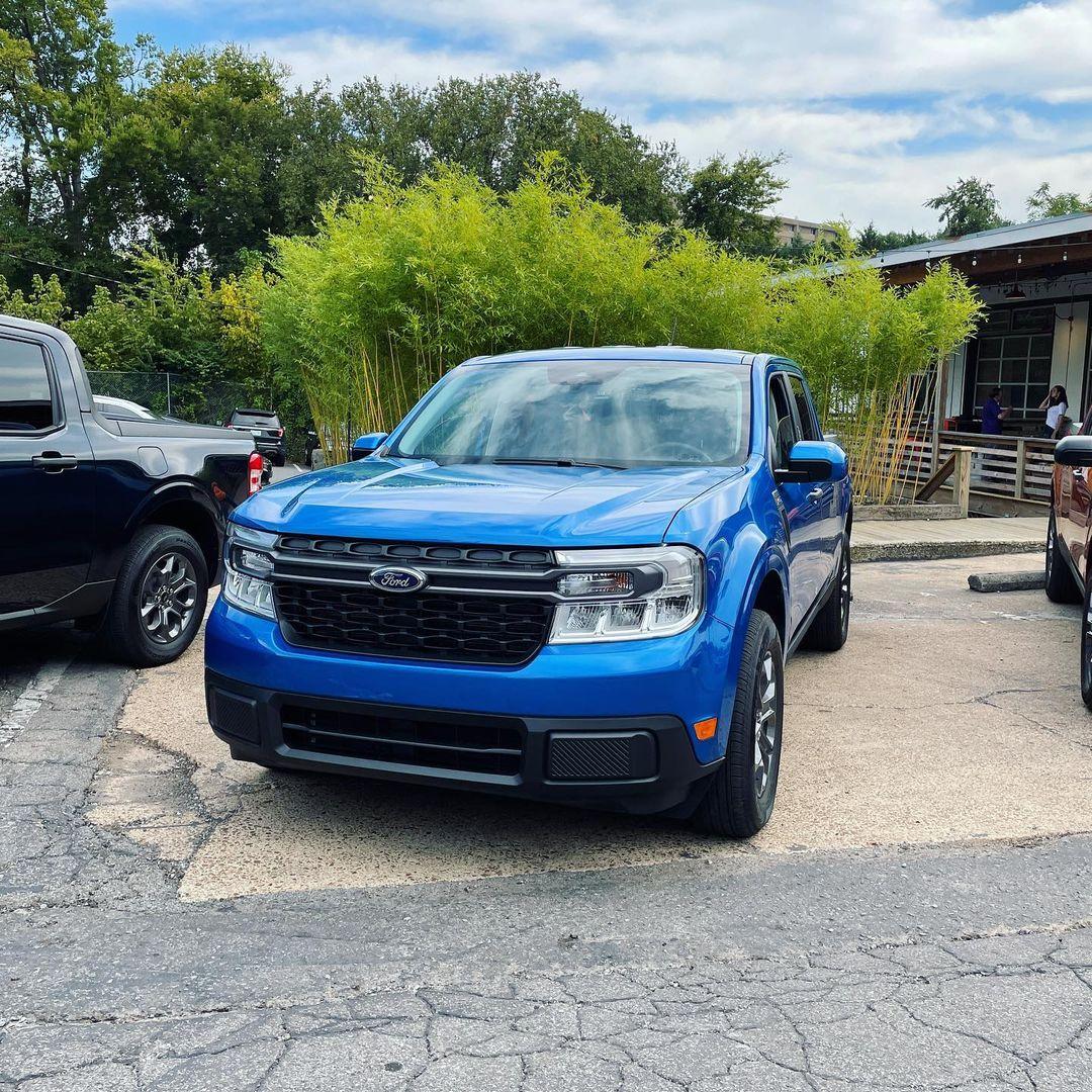 Ford Maverick VELOCITY BLUE Maverick Photos Thread 243777759_803357206999104_5446421379959918323_n