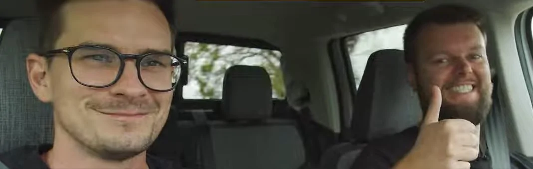 Ford Maverick "AMAZING!" Review of 2022 Maverick XLT FX4 2.0 EcoBoost by TheStraightPipes Screenshot 2021-10-01 080026