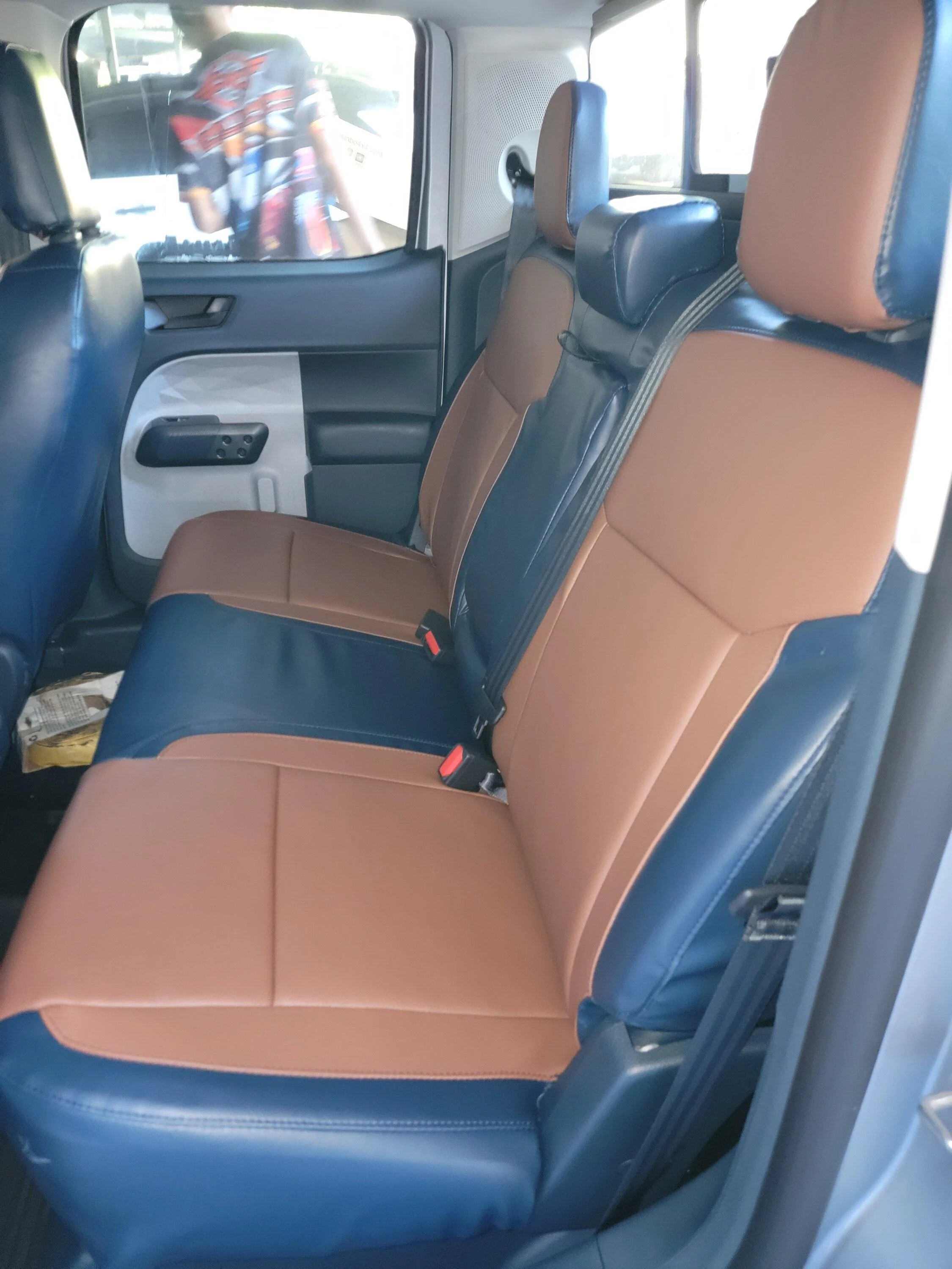 Ford Maverick Similar Interior to Lariat Trim? 20230217_073035