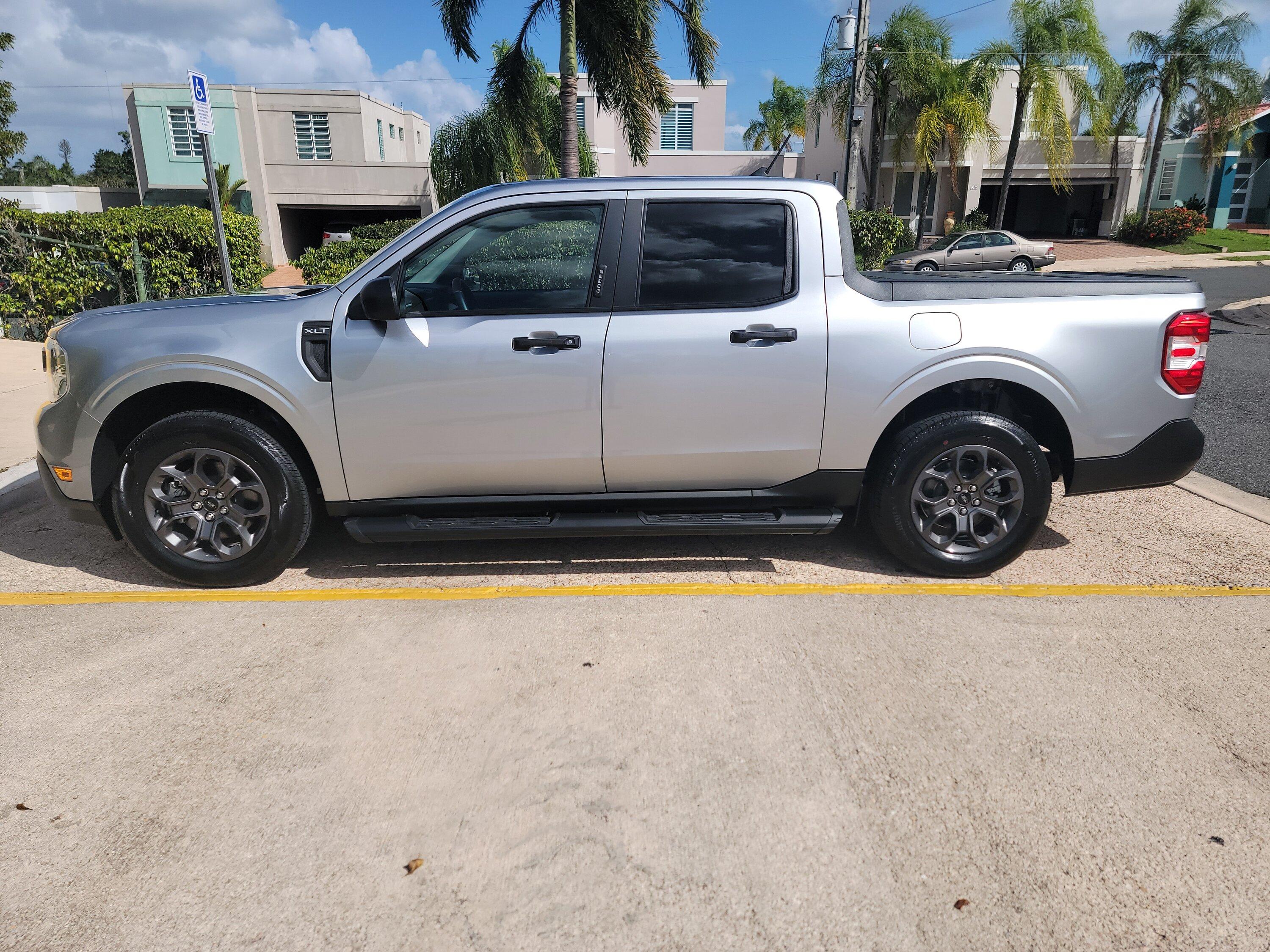 Ford Maverick Similar Interior to Lariat Trim? 20230217_145346