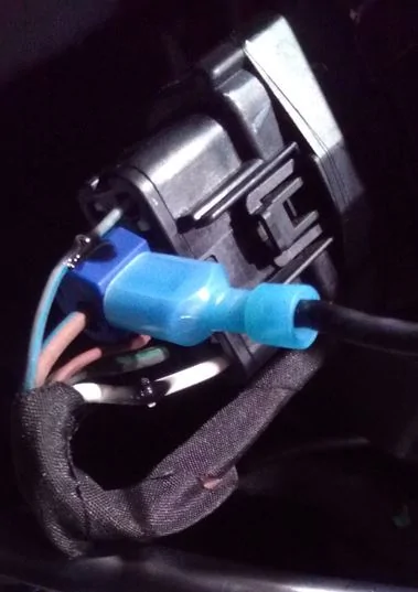 Ford Maverick 💡 Converting the Maverick side badge to a signal lamp light -- DIY how-to and result video [night video added] Drivers_Parking_Light