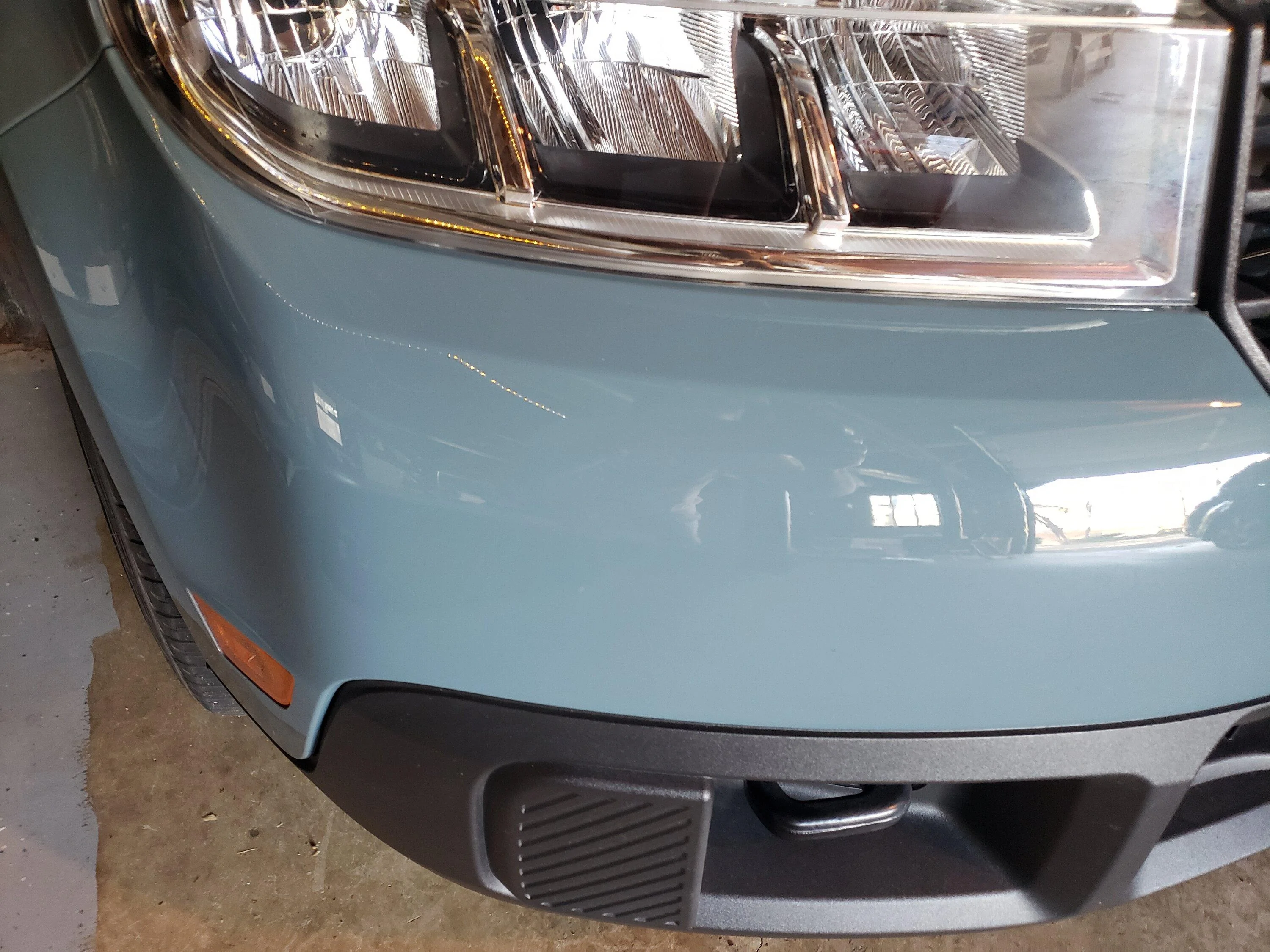 Ford Maverick Saturday DIY project. PPF film for hood protection 20230305_091637