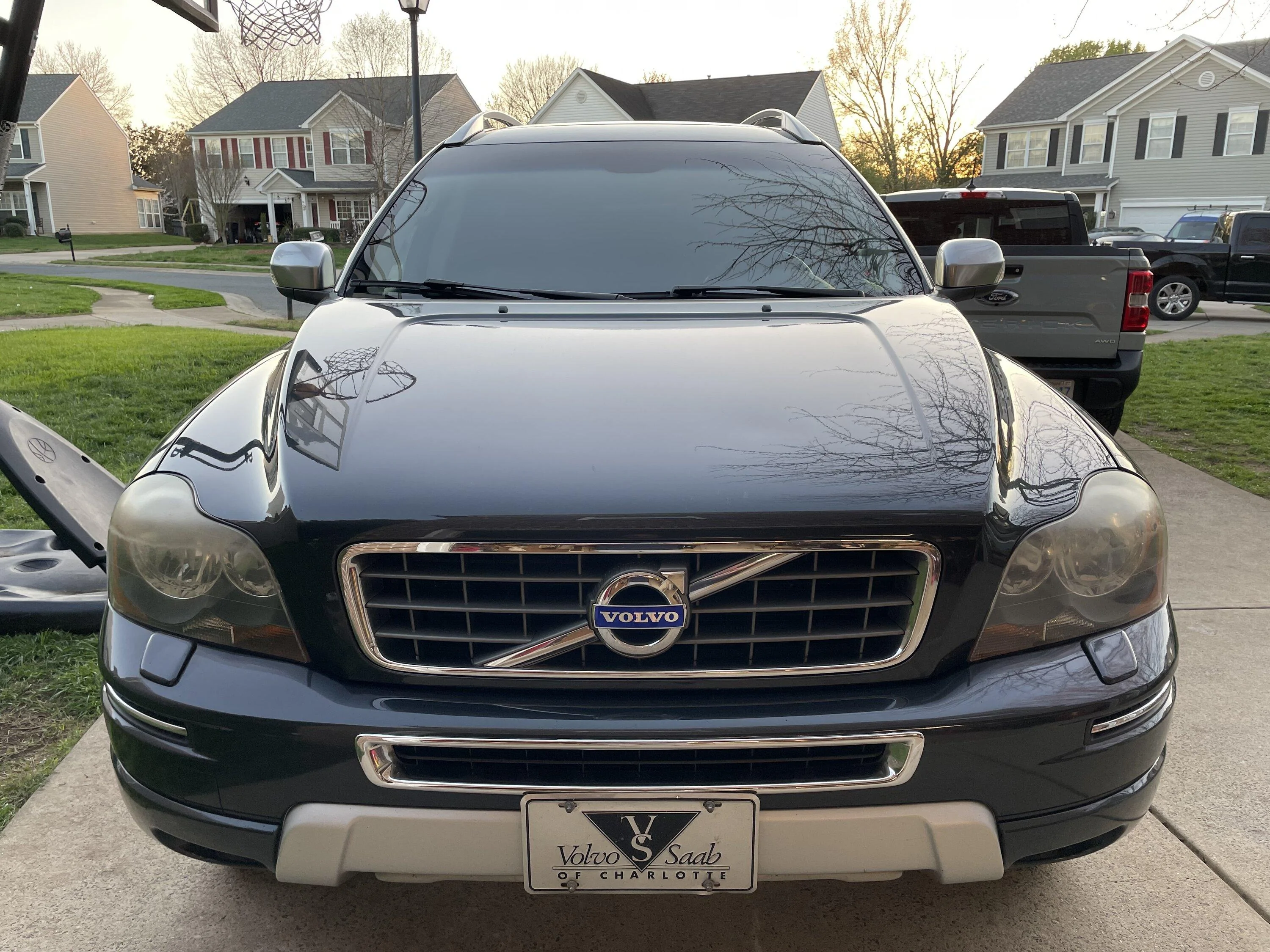 Ford Maverick Volvo XC90 for sale- NC B55C2C3B-6577-466A-8985-44E68DF09D23