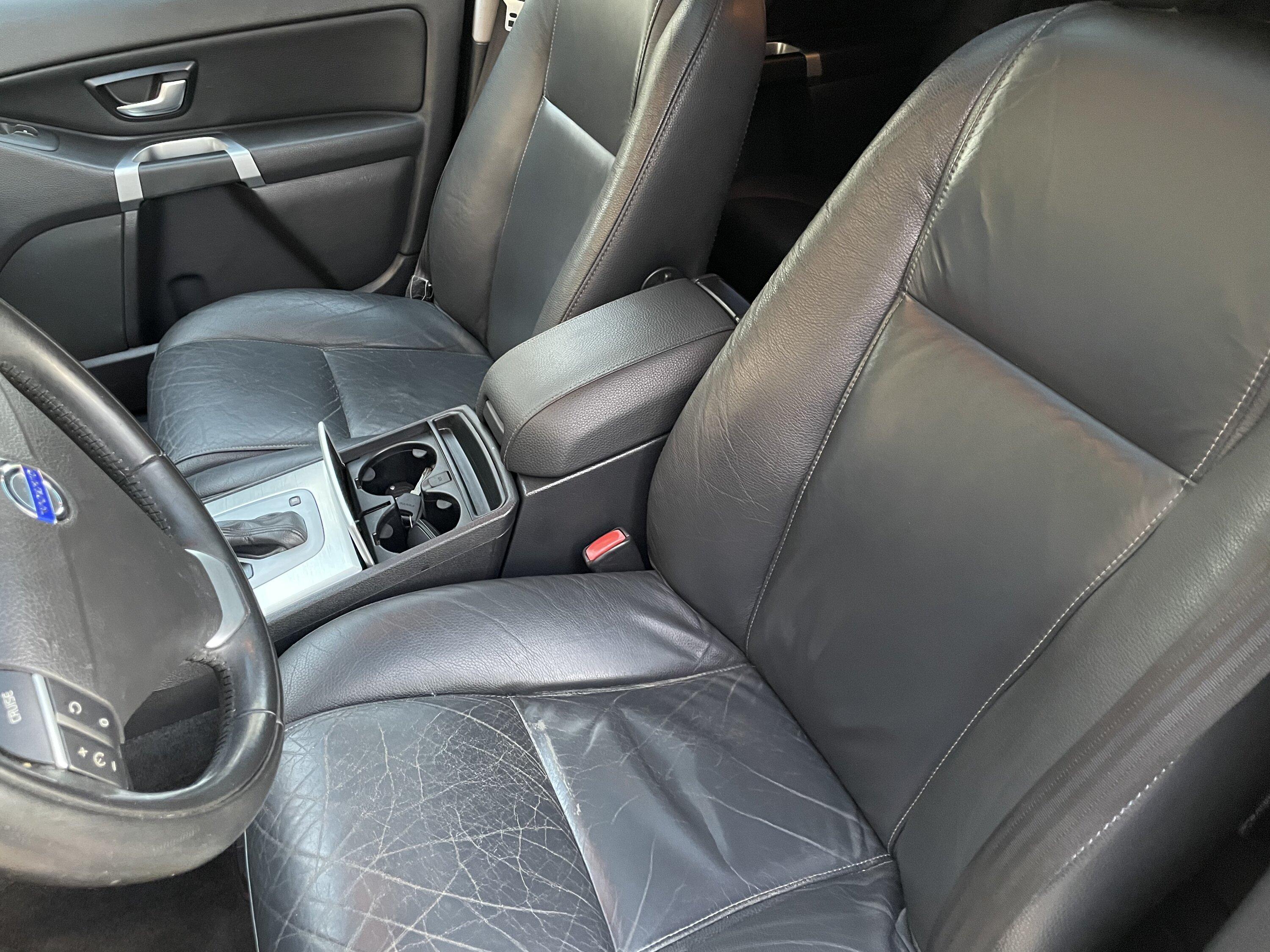 Ford Maverick Volvo XC90 for sale- NC DDC24A56-4073-41EC-A818-31CBC53C5920