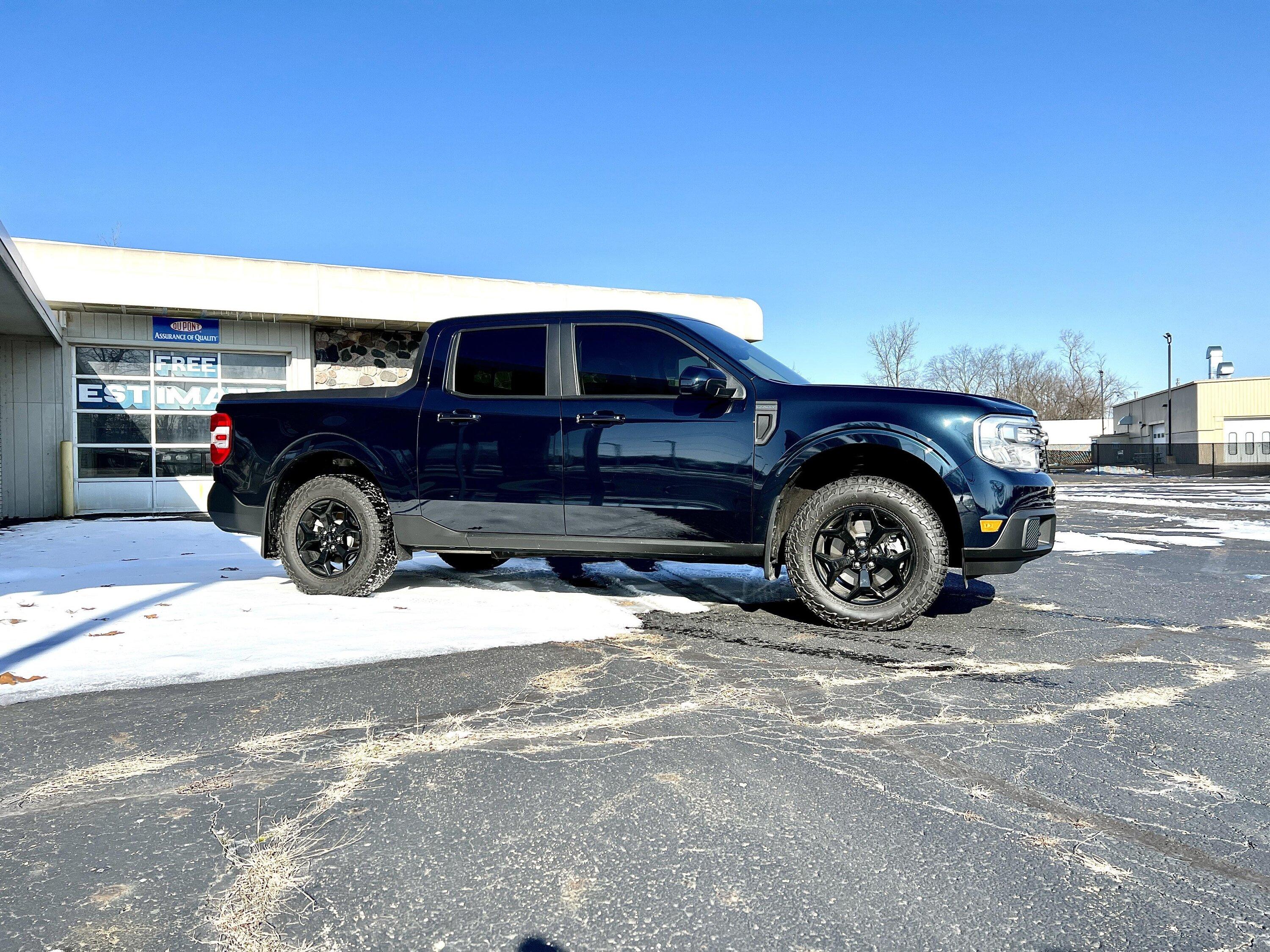 Ford Maverick Leveled vs Lowered Maverick Side by Side Comparison 6ebupzqlg7ga1