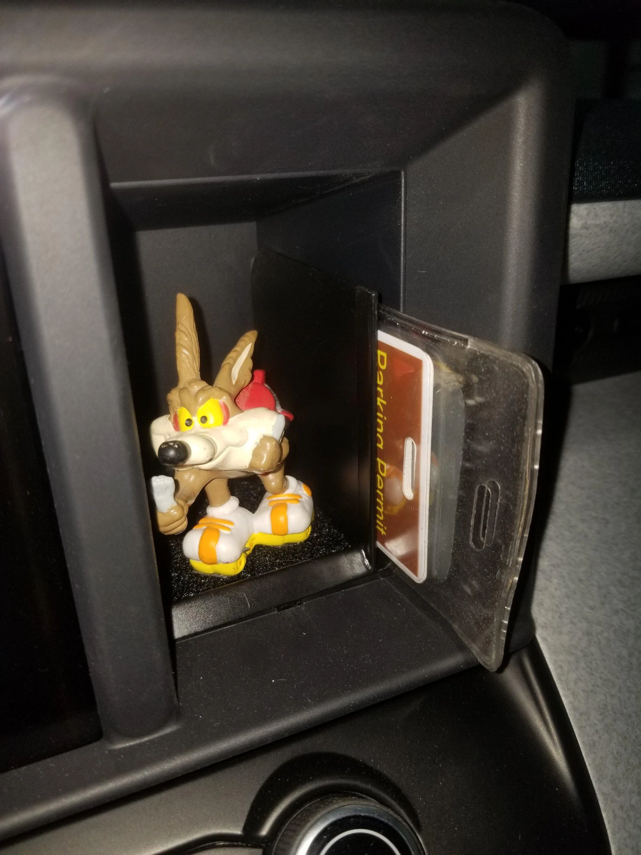 Ford Maverick Creative Ideas for Dash Cubby Storage 20230312_062820