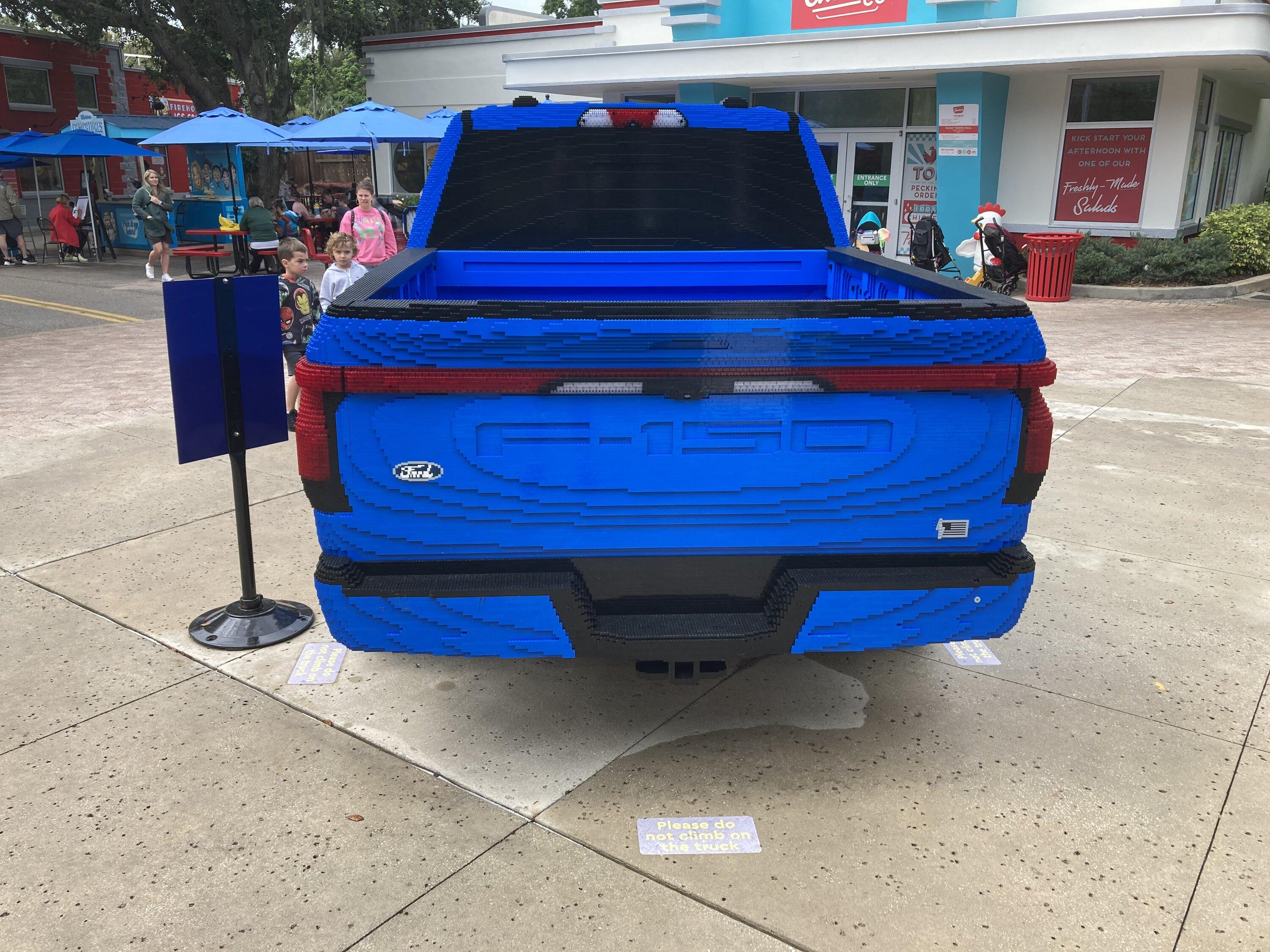 Ford Maverick Life-size Lego Lightning constructed from 320K pieces 😲 B43F1394-863F-4710-91DB-652024C5AC23