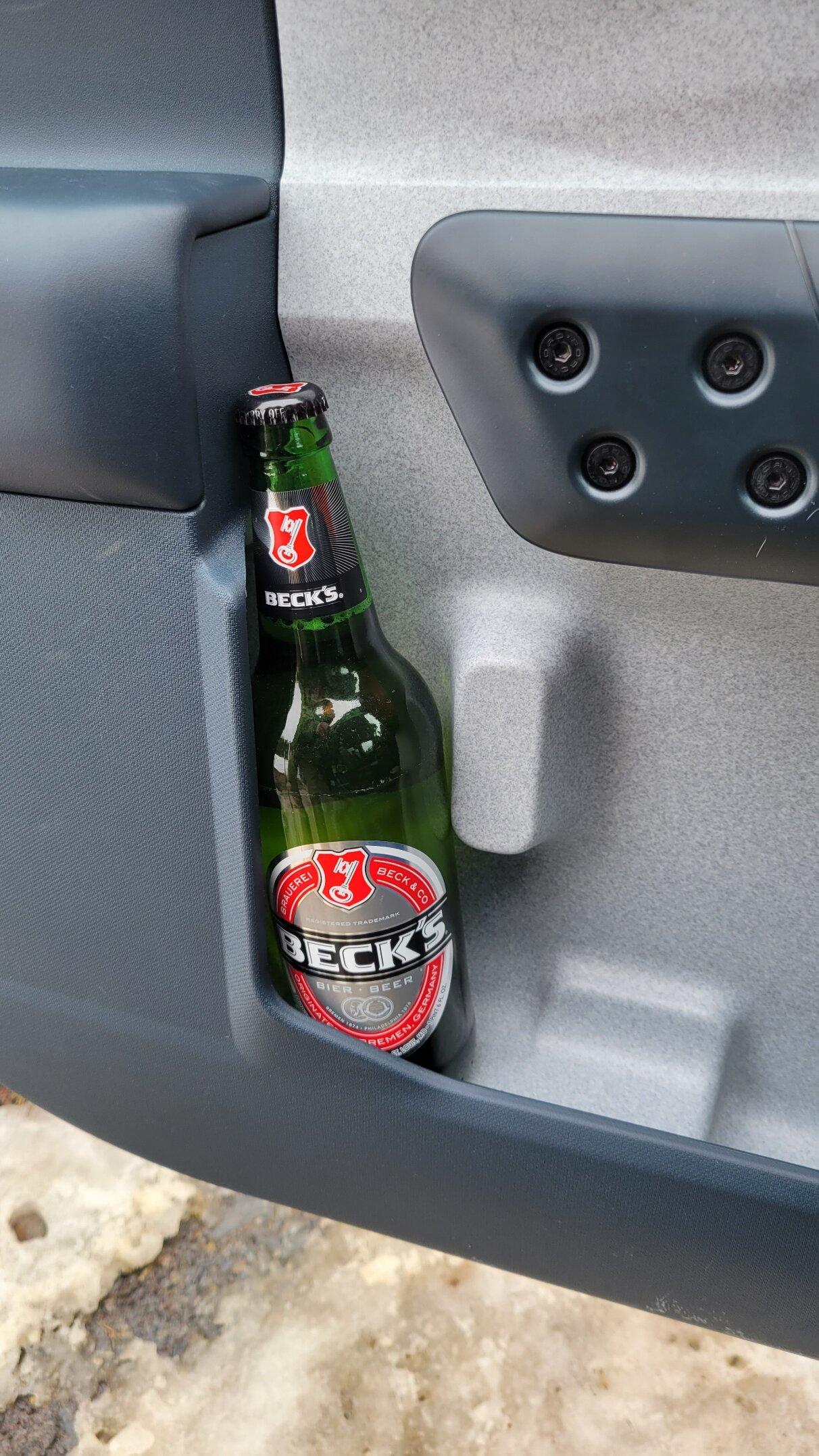Ford Maverick Finally found a use for the door pocket 1678996251317