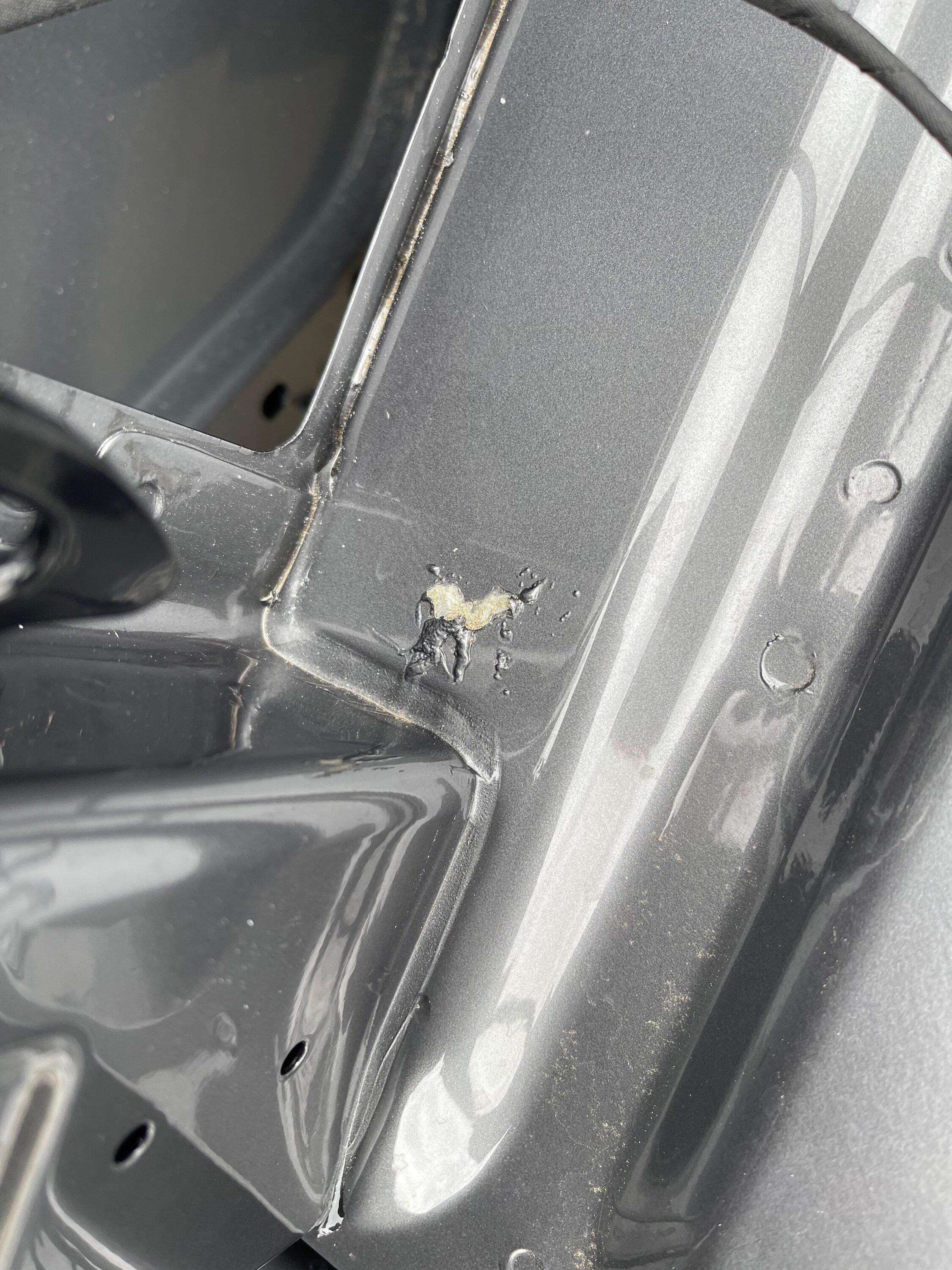 Ford Maverick Paint issue in bed IMG_8232