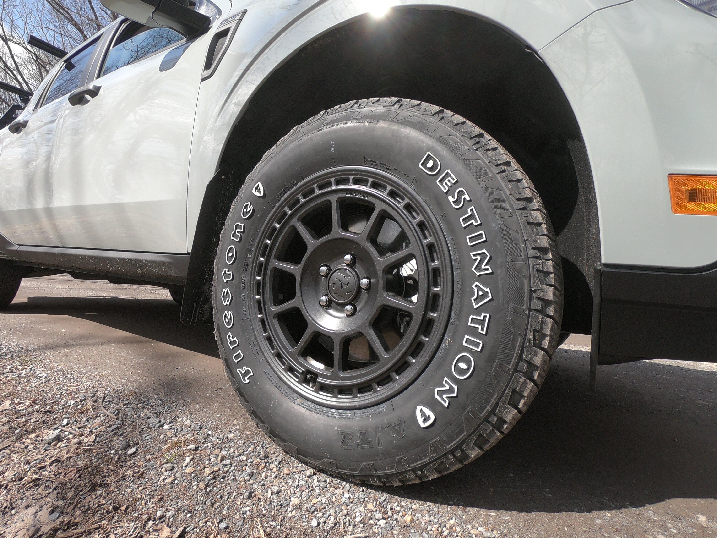 Ford Maverick CACTUS GRAY Maverick Photos Thread zDestination Closeup.JPG
