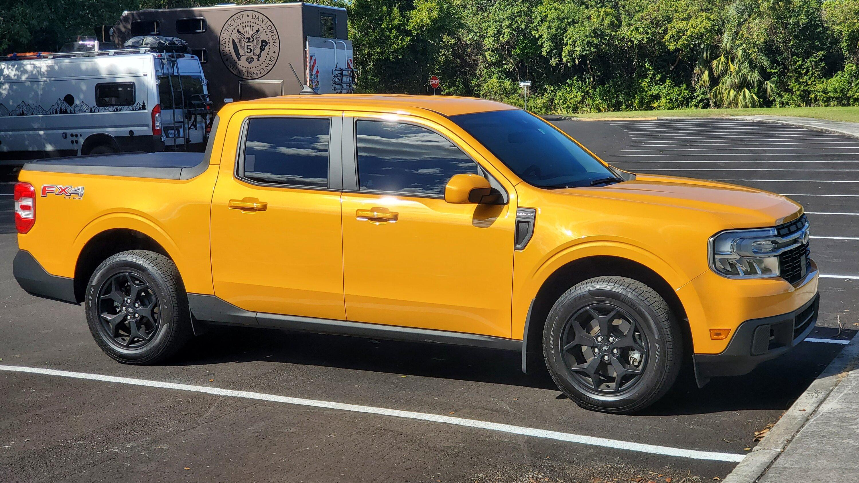 Auto-Vox V5 Pro Video Mirror installed - Maverick Lariat