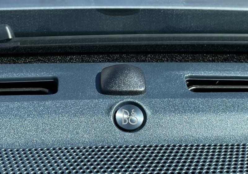 Ford Maverick Shining dashboard button... bando