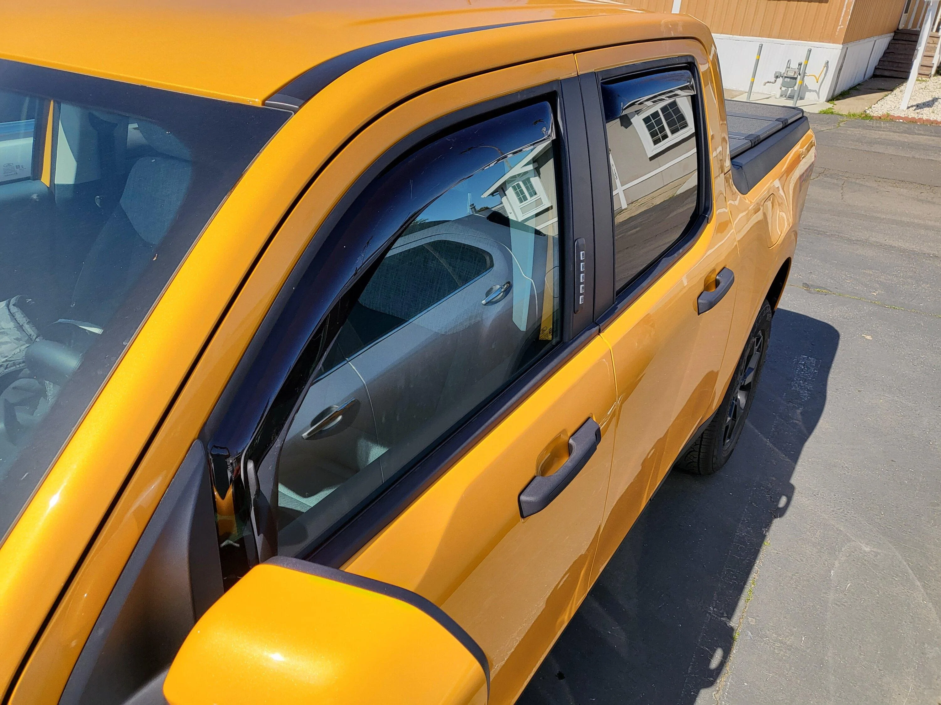 Ford Maverick Window visors 20230324_135257