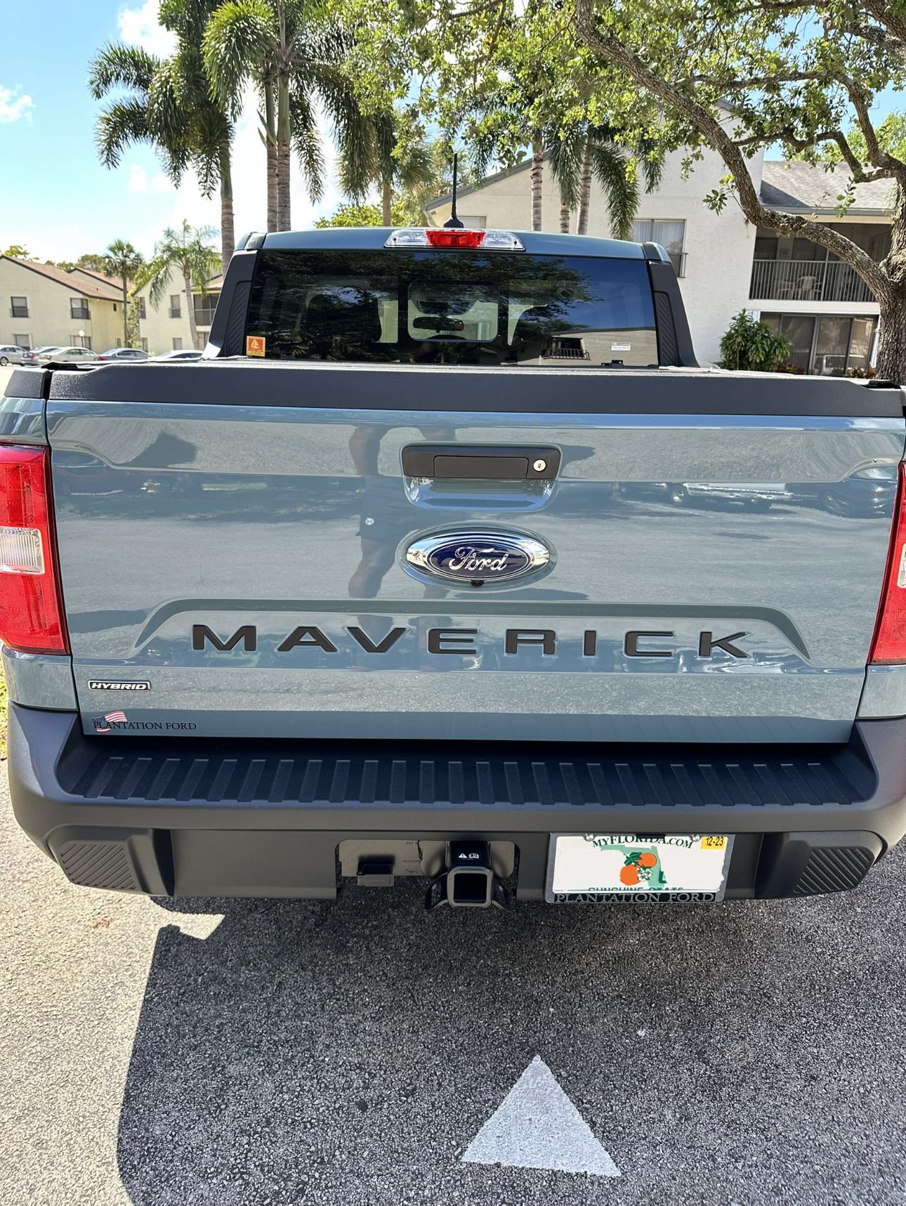 Ford Maverick Glossy Black vs Matte Black Tailgate Lettering FBD0B4D6-B43F-4D0E-8337-4C9D04CB785A