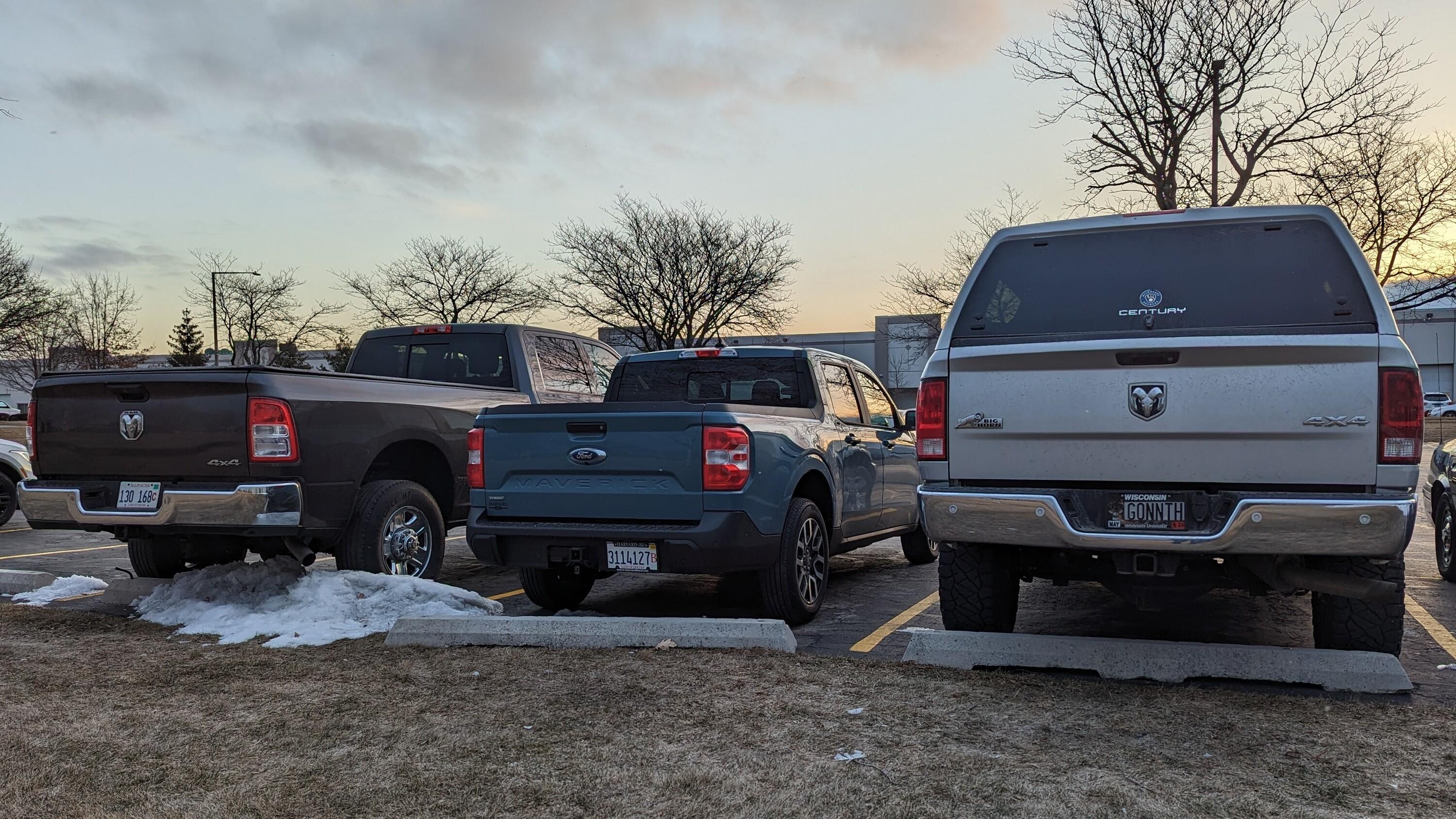 Ford Maverick Post your Maverick next to ridiculously large trucks - photos thread BidJd6z