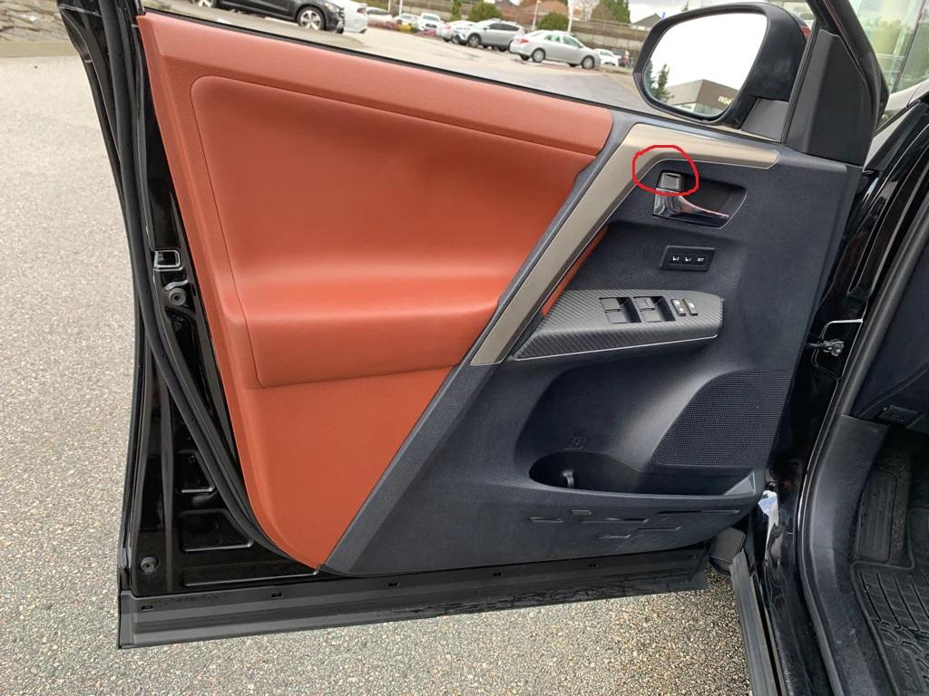 Ford Maverick Driver's door locking on its own 235cdef7950818cf7f9548806ccd1757x