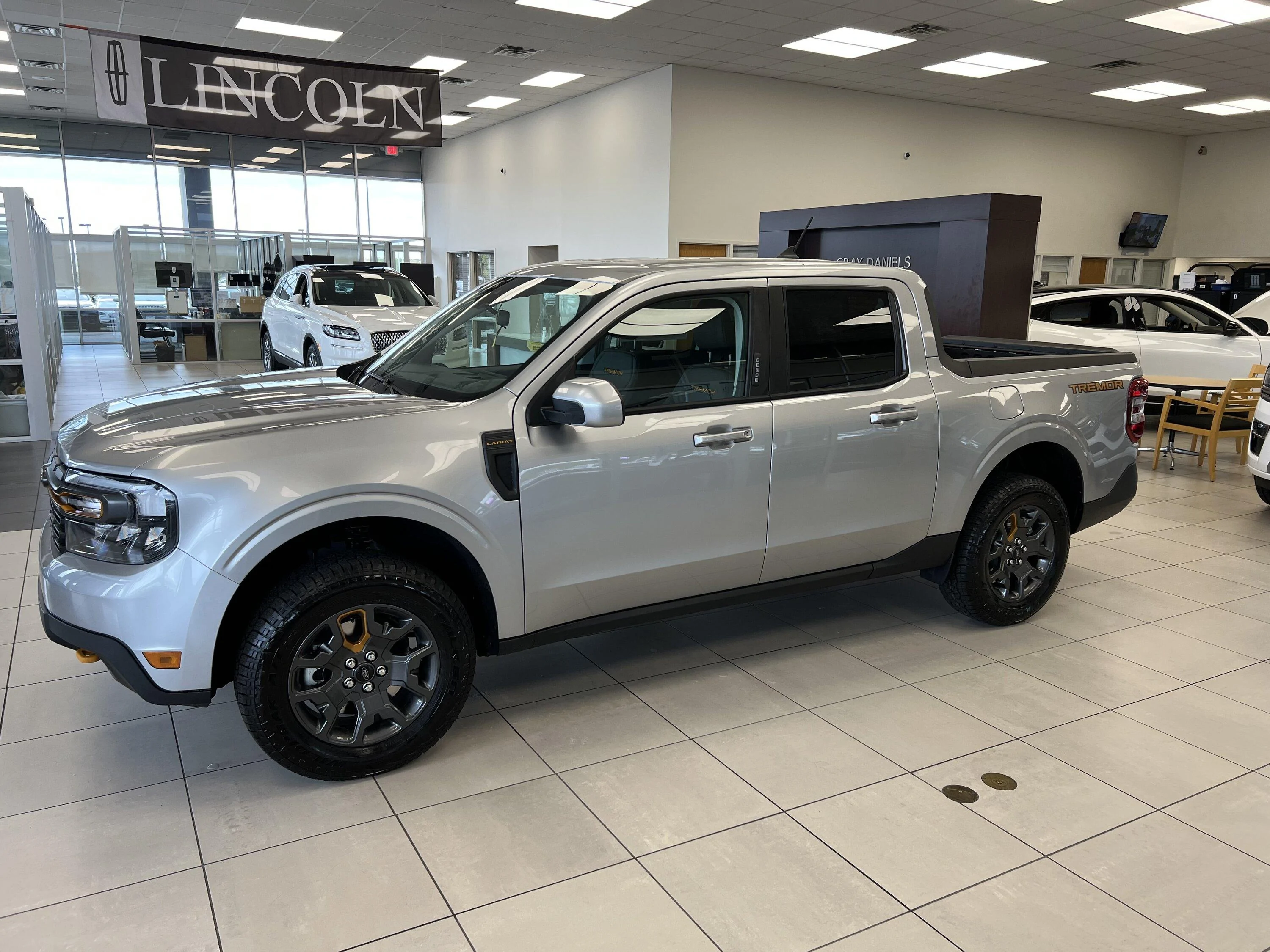 Ford Maverick 🤝 List of honest dealerships for Ford Maverick buyers IMG_0963