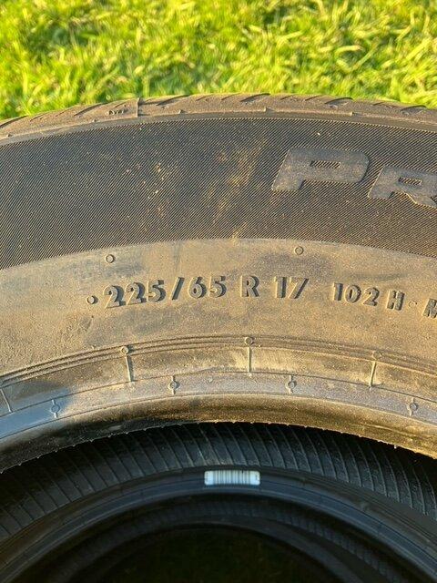 Ford Maverick OEM Continental ProContact Tires - Like New Continental ProContact Tires_Siz