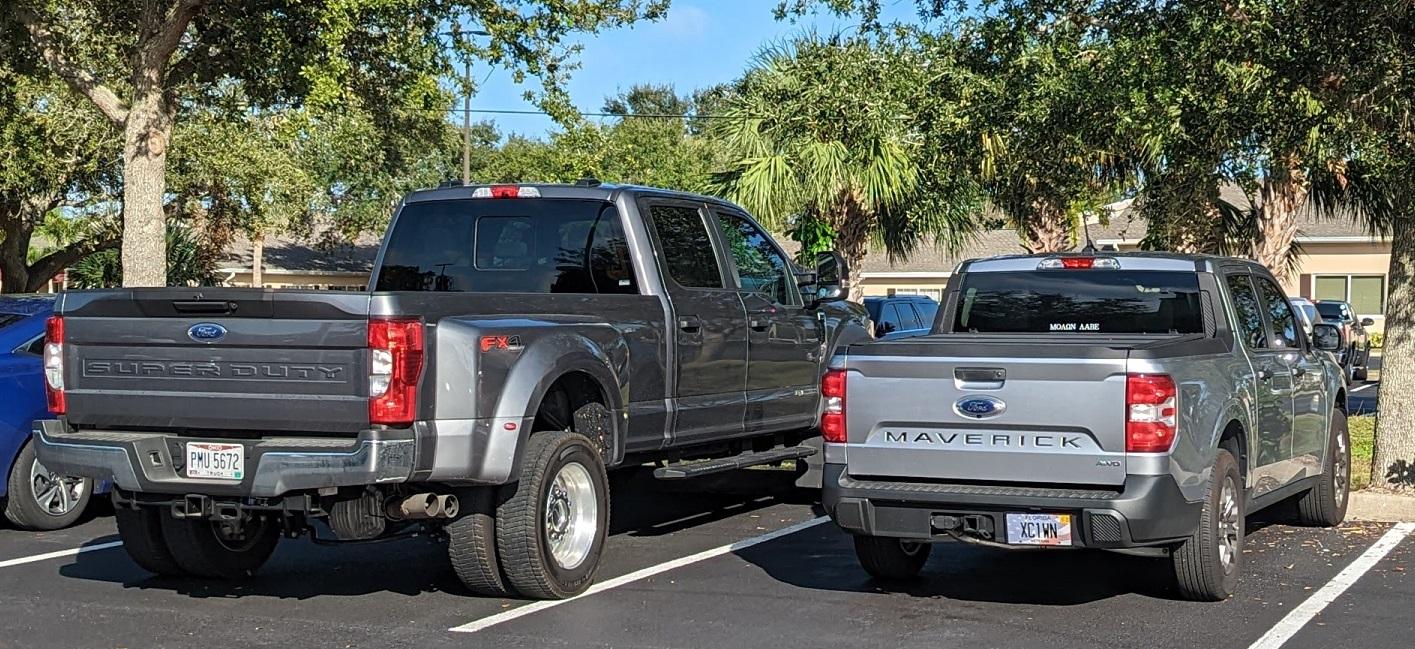 Ford Maverick Post your Maverick next to ridiculously large trucks - photos thread Maverick and Super Duty