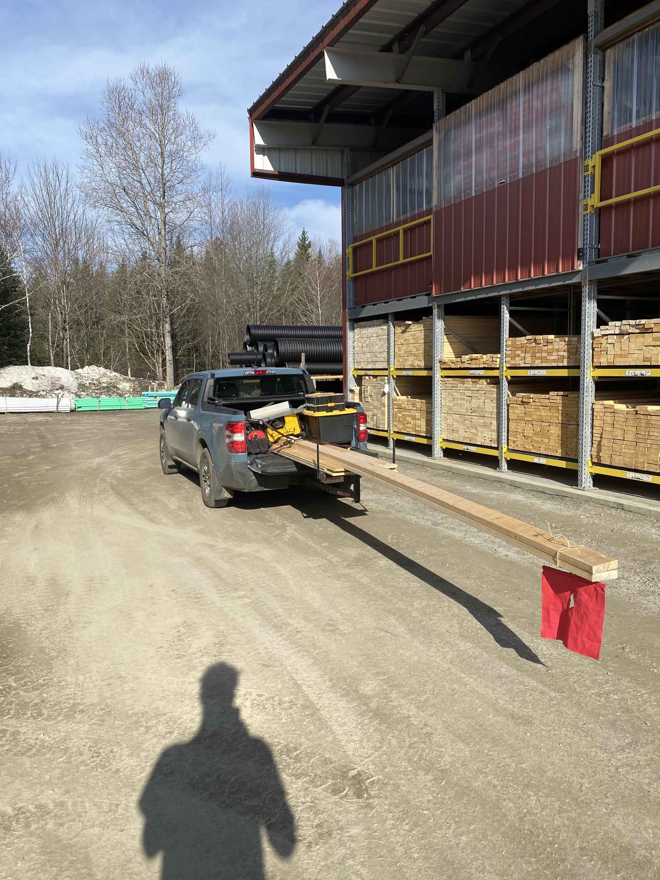 Ford Maverick Maverick vs 20’ lumber 5F544780-2DF1-493C-912E-5018D0B391AD