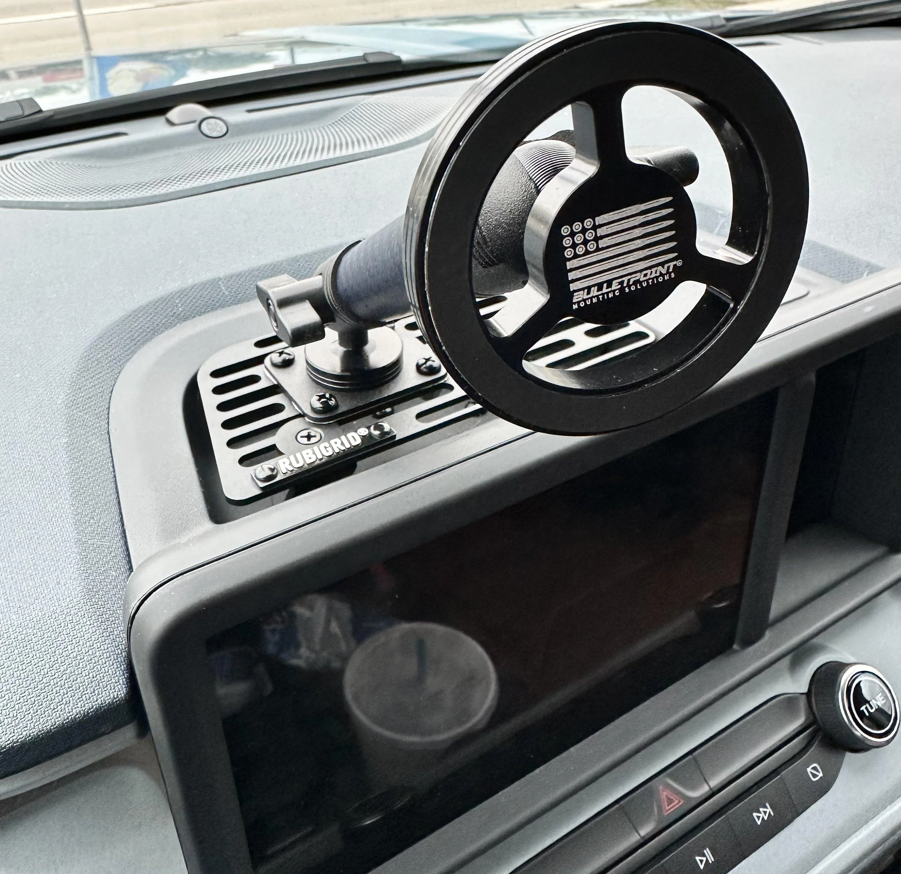 Ford Maverick Bullet point mount installed IMG_0860