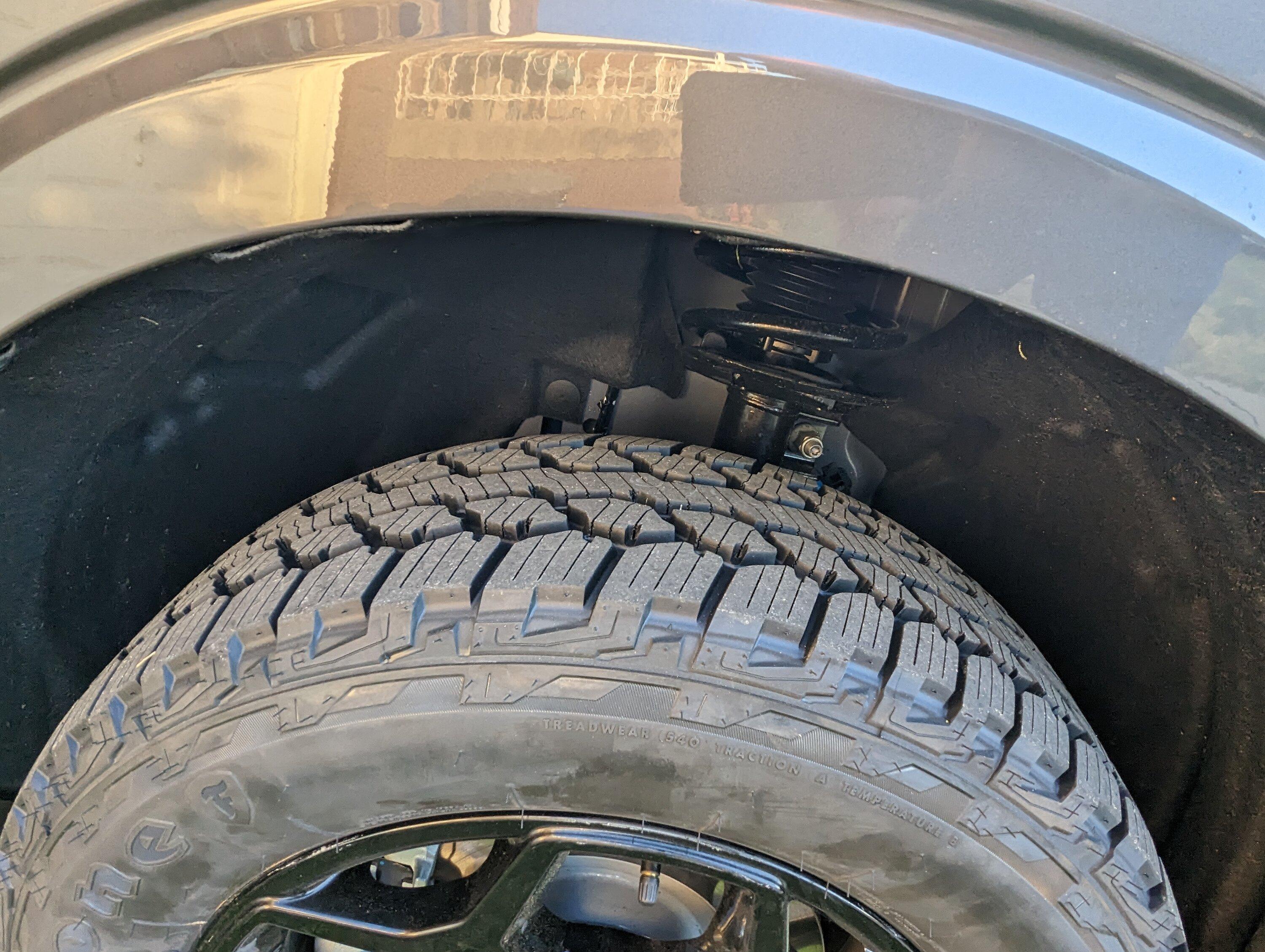 Ford Maverick NEW 2023 XLT AND NEW AT TIRES PXL_20230419_105555049