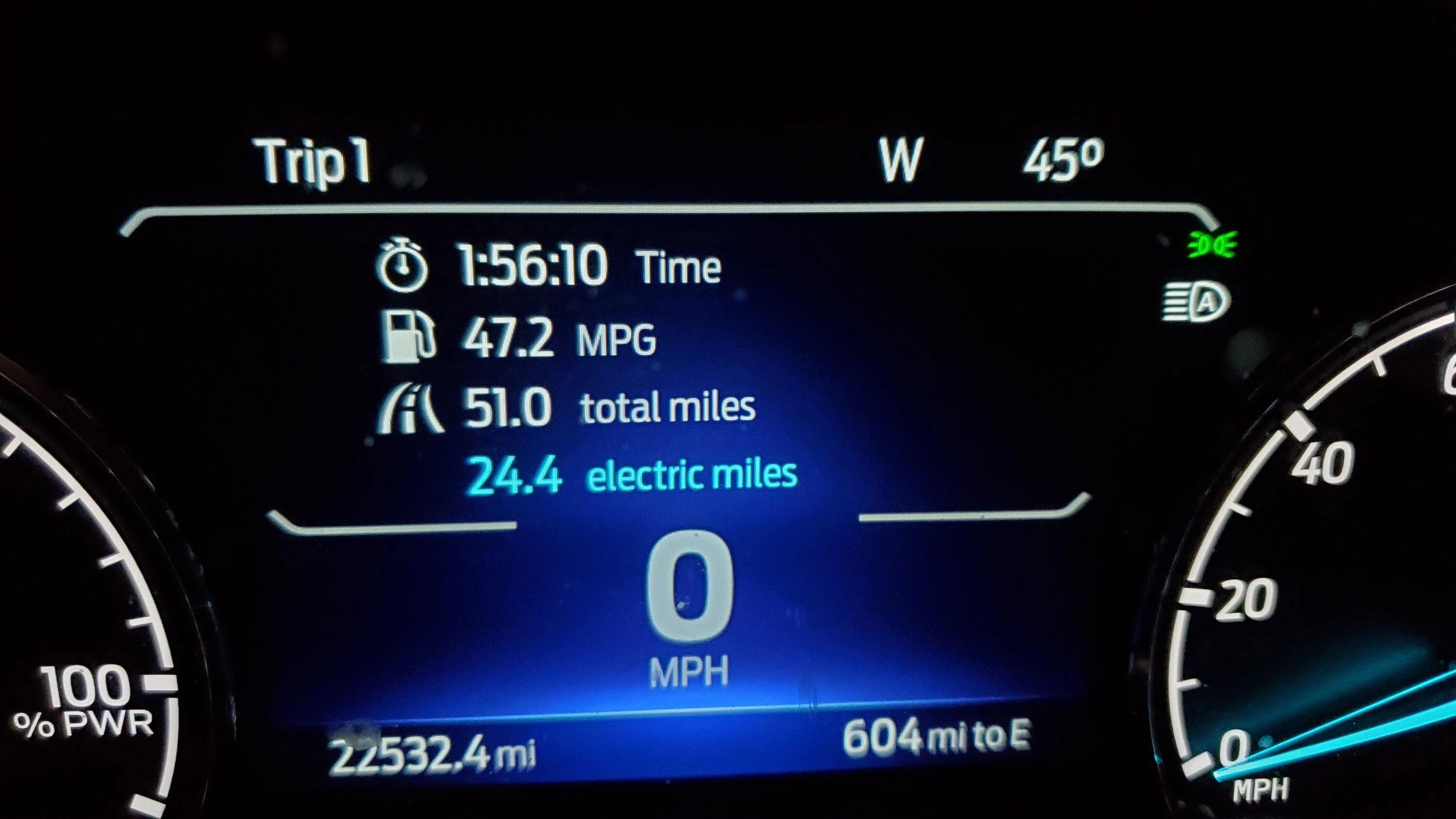 Ford Maverick Great fuel economy aside, I'm pretty satisfied with the hybrid powertrain. 20230418_191742
