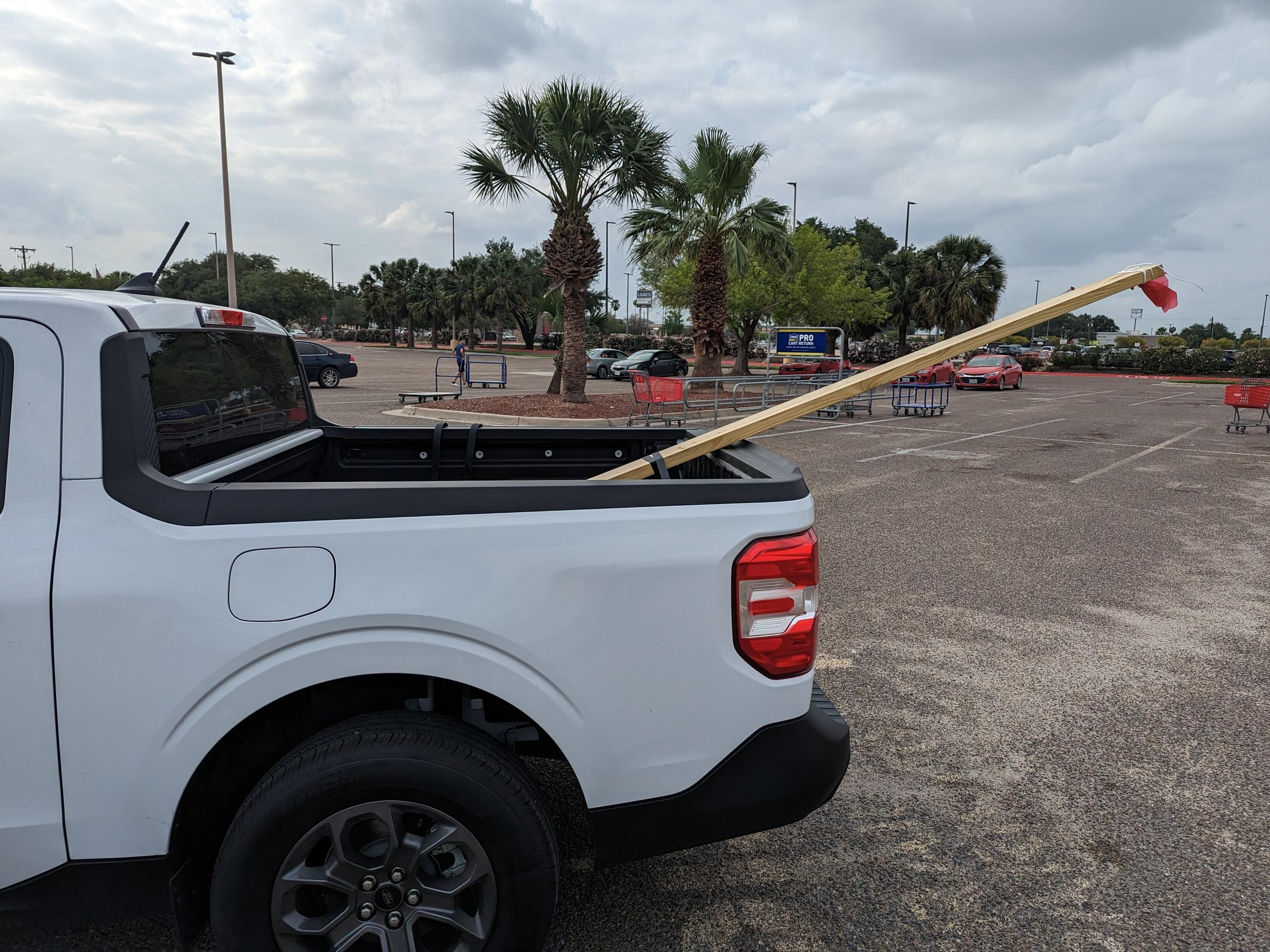 Ford Maverick What's your Maverick hauling in the bed? [Photos Edition] 1f-t2x4