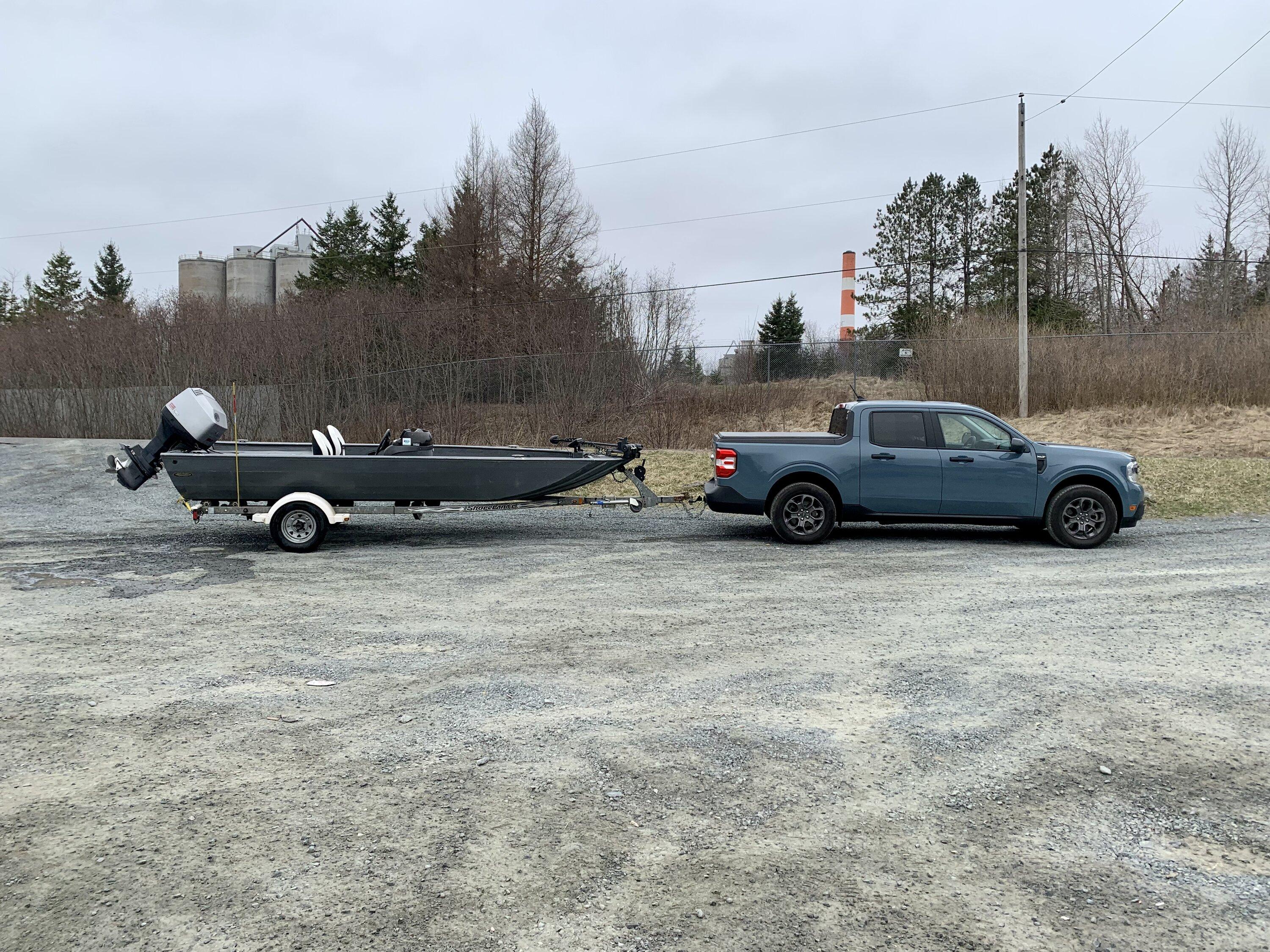 Ford Maverick Bass Boat Towing with 2.0L 4K Towing Package BEC4FFEE-2743-405C-BFAB-15F9EEB3F2A3