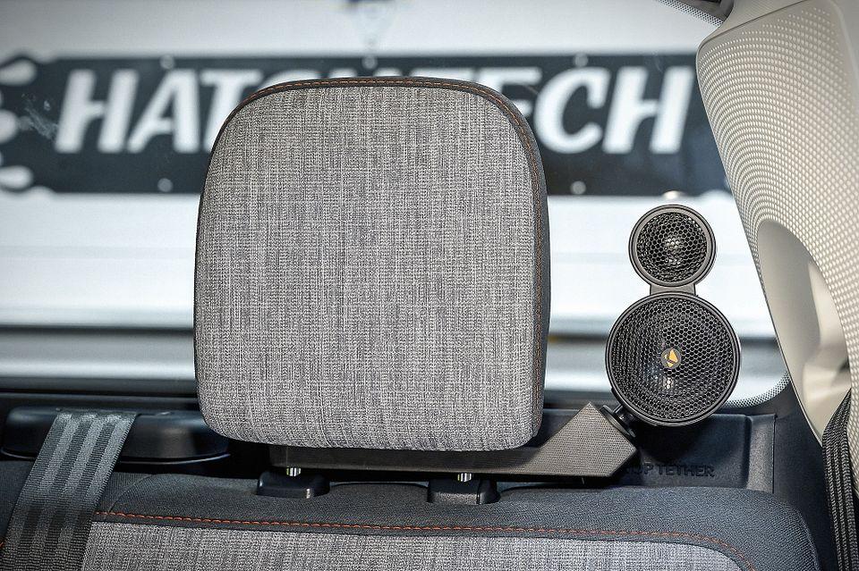 Ford Maverick Totally transformed rear soundstage w/ Kicker aftermarket stereo install NZ6_6355_easyHDR-DeNoiseAI-standard-2