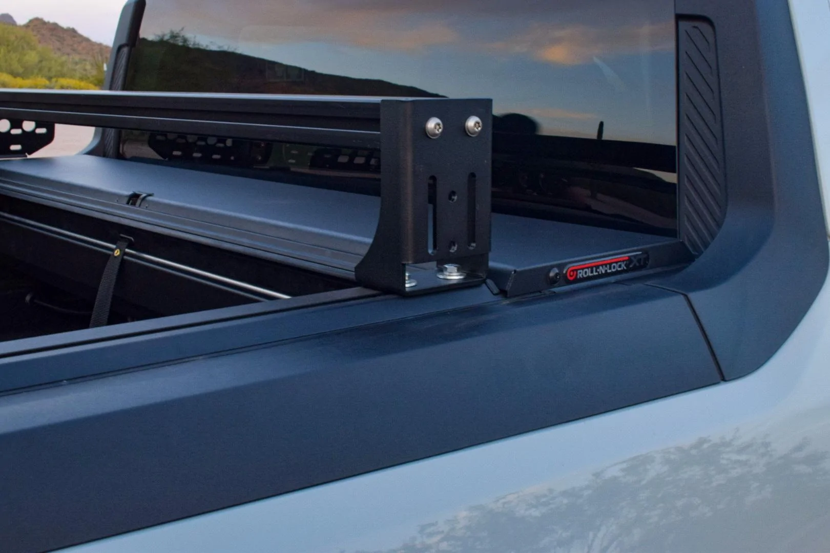 Ford Maverick Roll-N-Lock M-Series XT Retractable Bed Cover Review IMG_9935