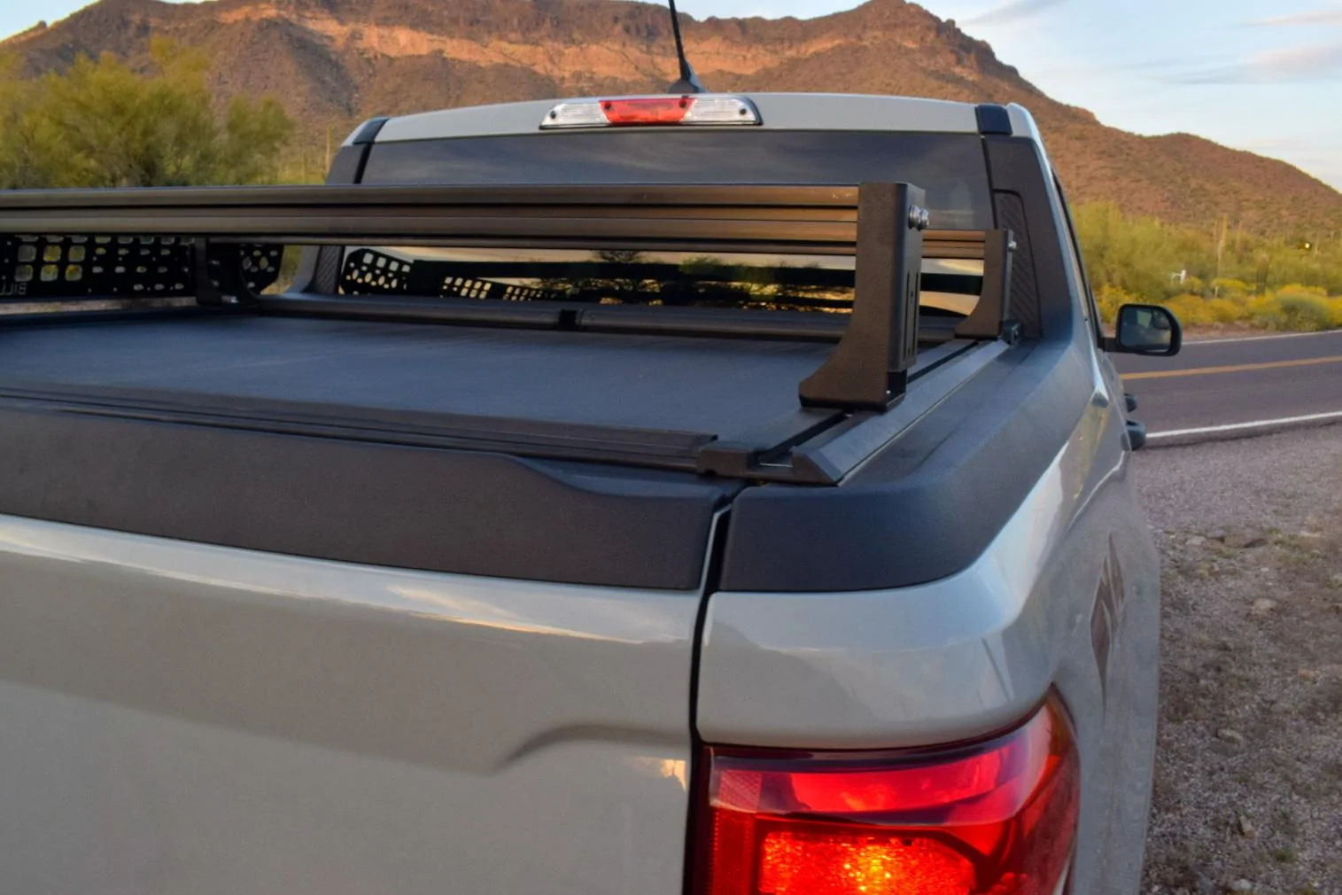 Ford Maverick Roll-N-Lock M-Series XT Retractable Bed Cover Review IMG_9970