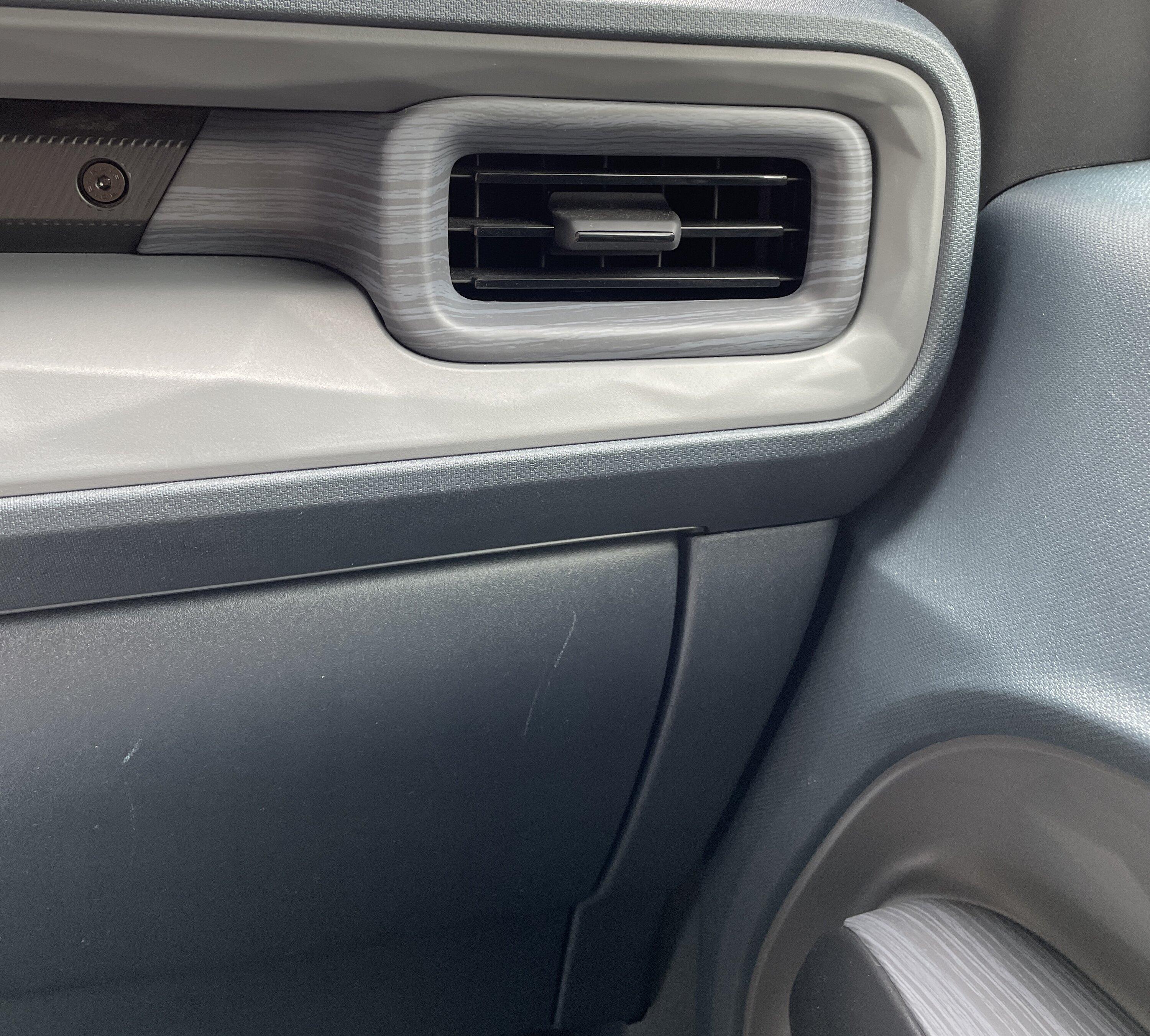 Ford Maverick Installed my new interior trim kit today (Muslogy) IMG_4508