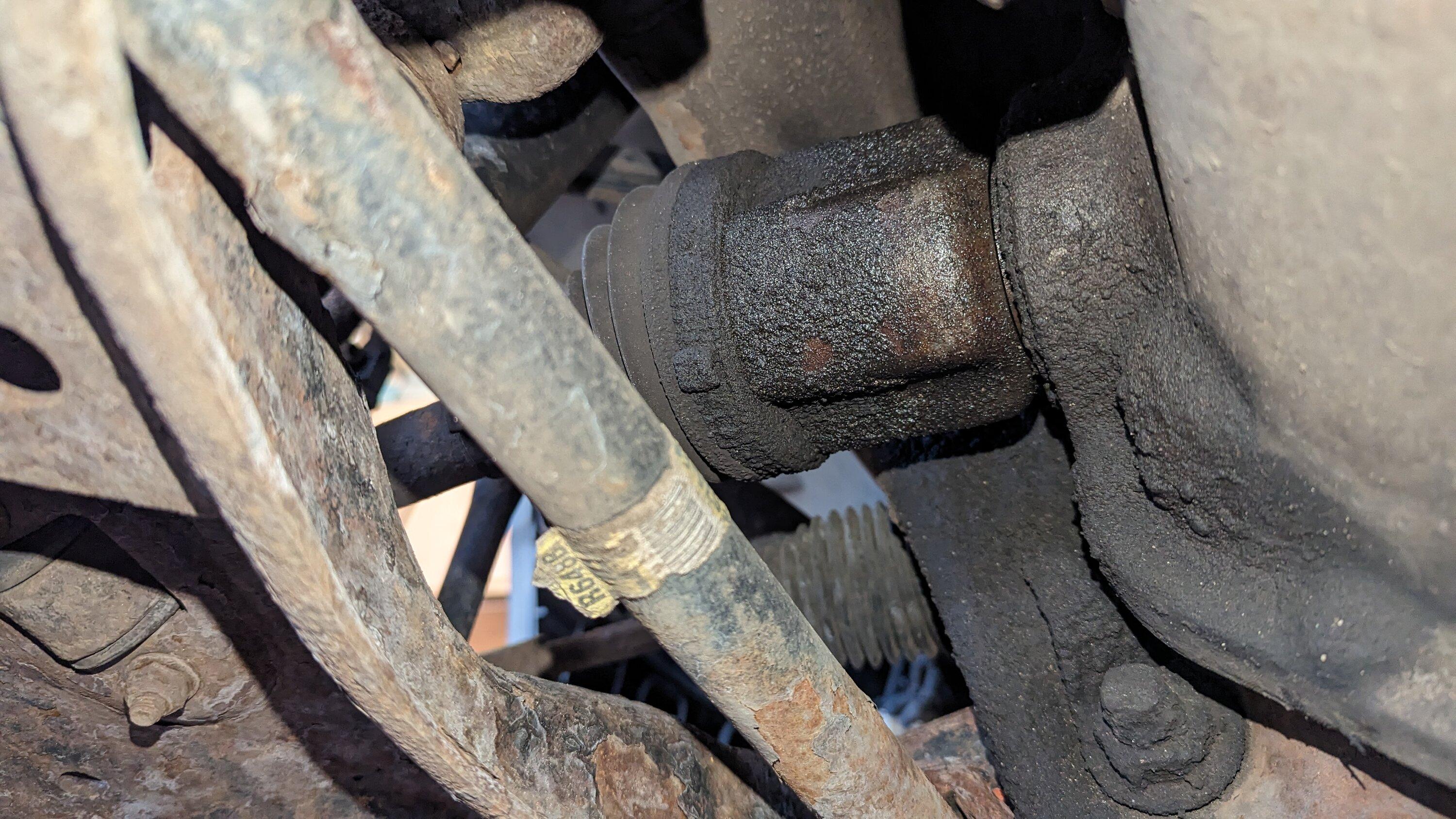 Ford Maverick Ranger Axle Seepage PXL_20230422_193833466