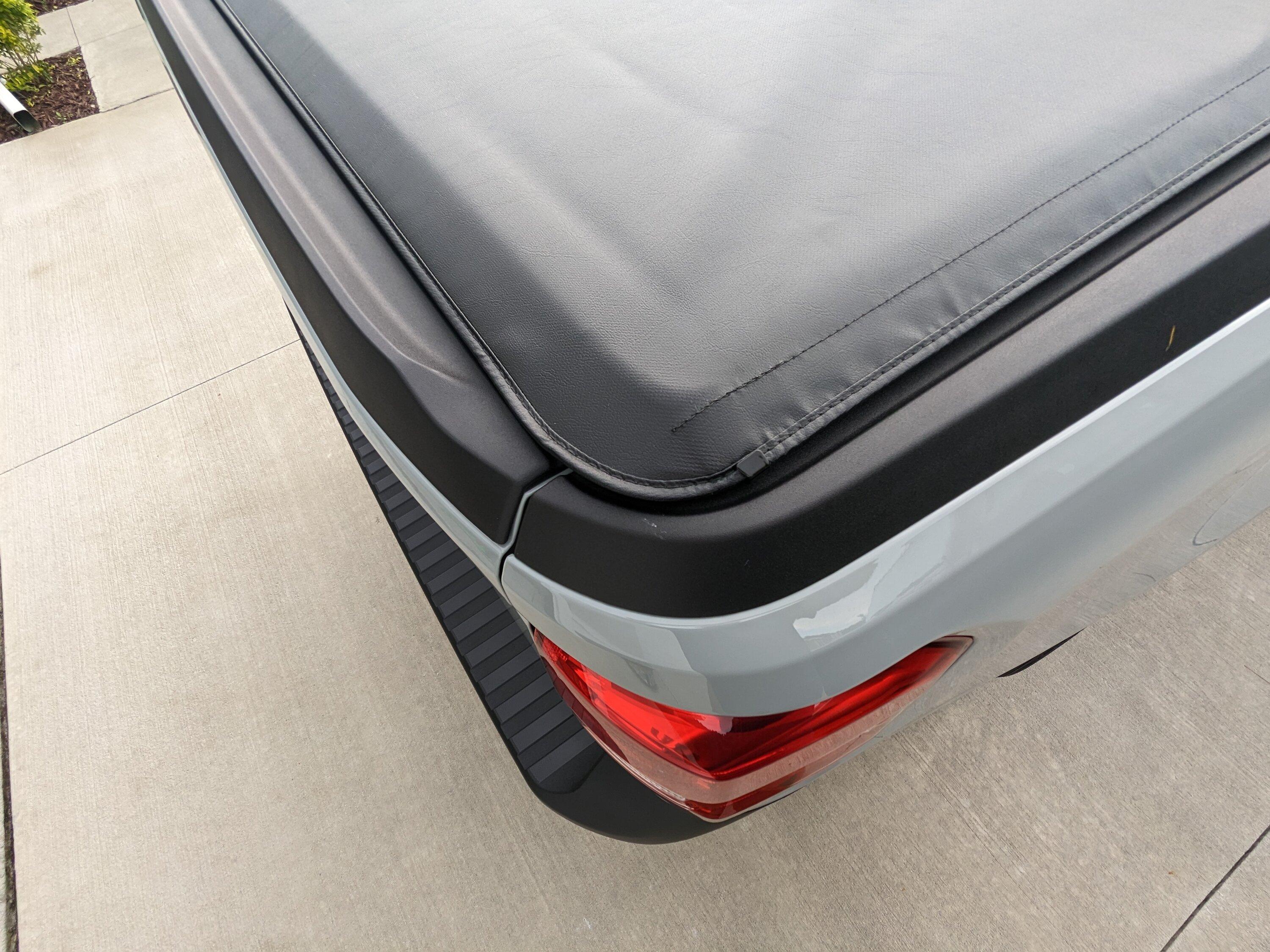 Ford Maverick MaxMate soft roll up tonneau cover PXL_20230425_211623282.MP