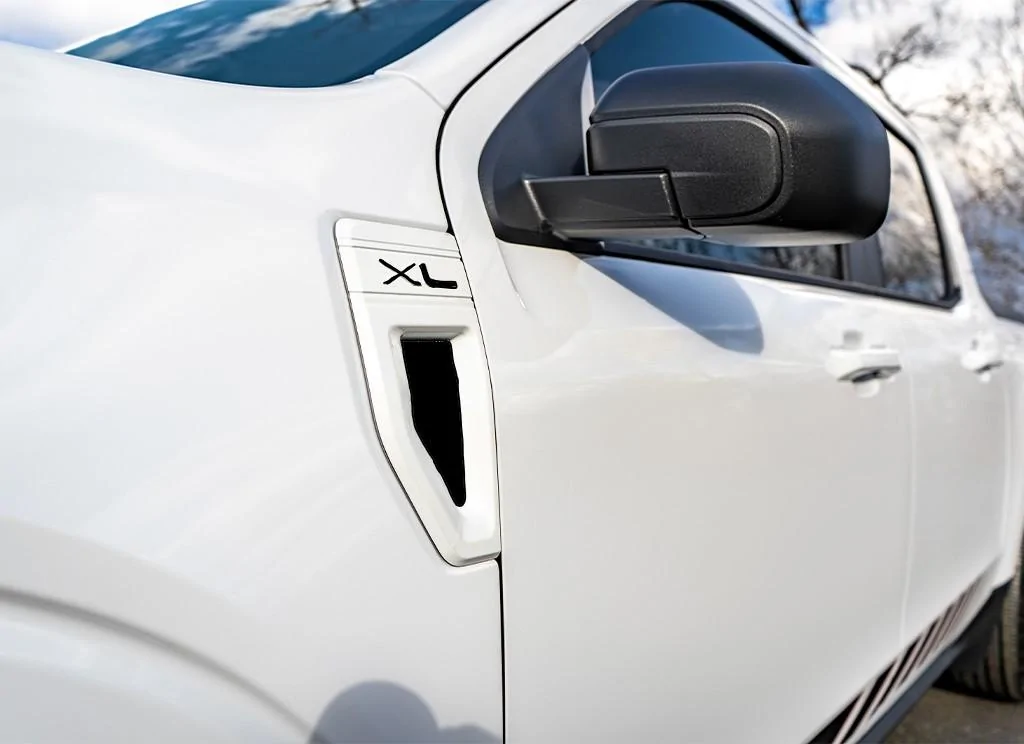 Ford Maverick Fender Badge Decorating Ideas? 2022-Ford-Maverick-Lowered-White-7