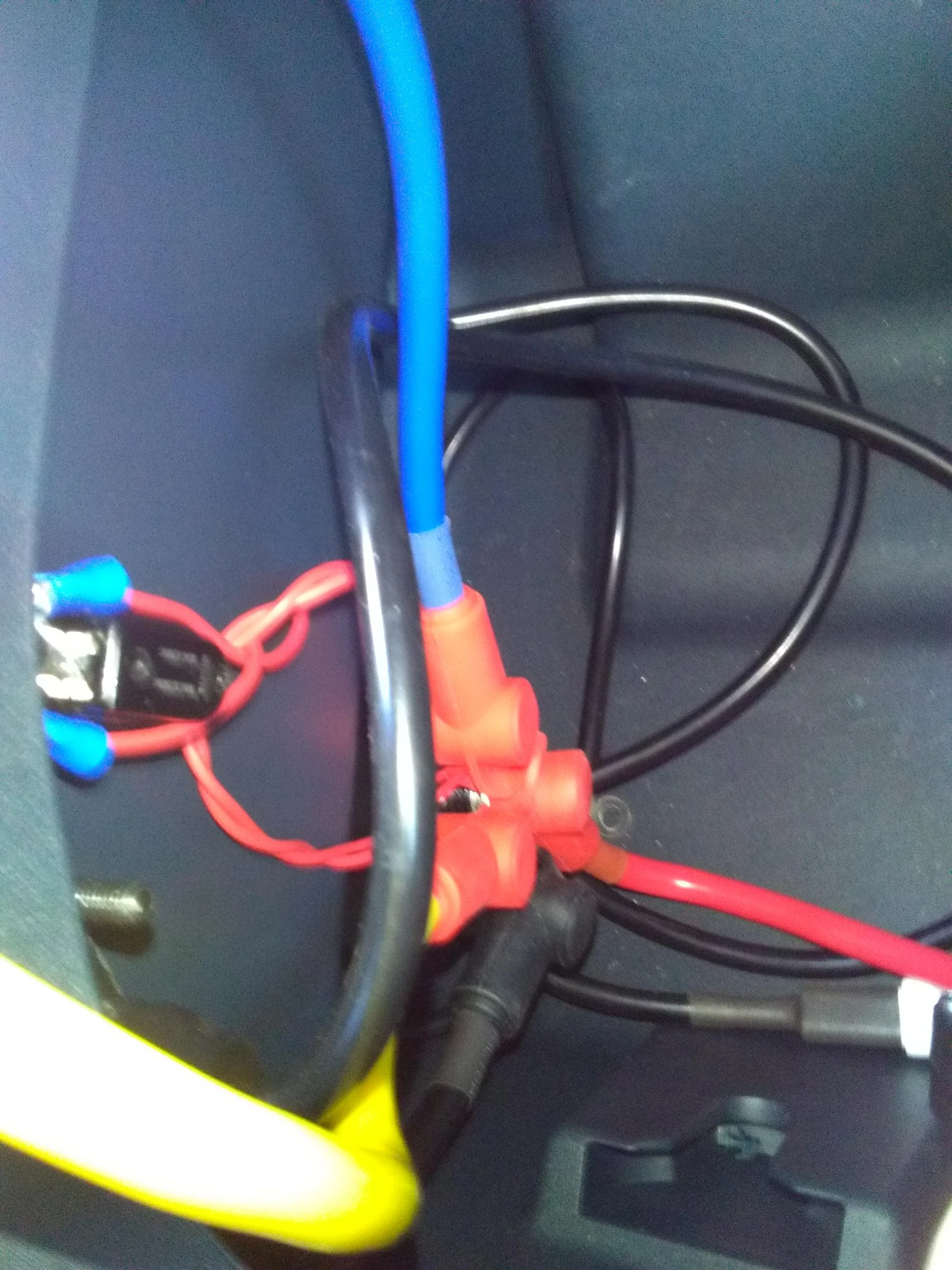 Ford Maverick Installed a hitch mounted winch KIMG0126