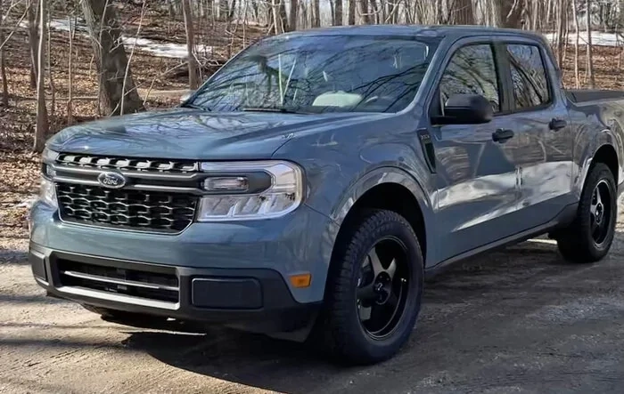 18x8 VORS SP1 Wheels + 235/60/18 Nokian Outpost ATP Tires Installed on Hybrid Maverick
