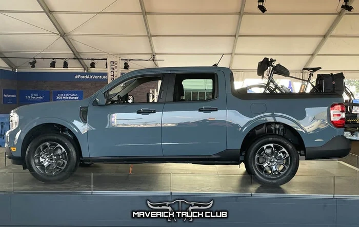 Here's the Area 51 Maverick XLT at EAA Airventure (and Cactus Gray Lariat)