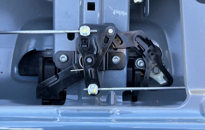 DIY Tailgate Power Lock using Control/Actuator from Ranger
