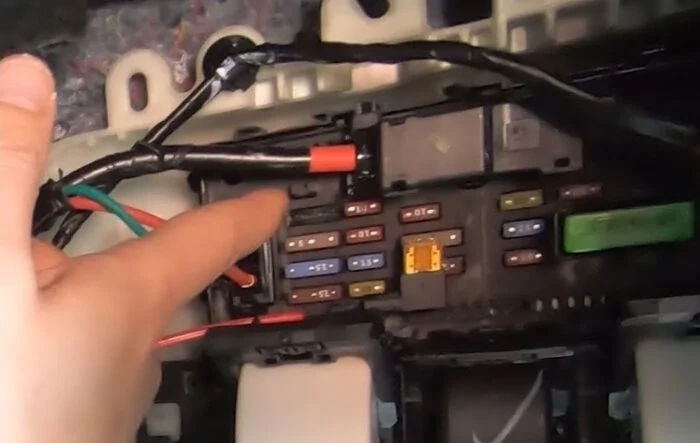 DIY How-To Video: Hardwire Front and Rear Dashcam