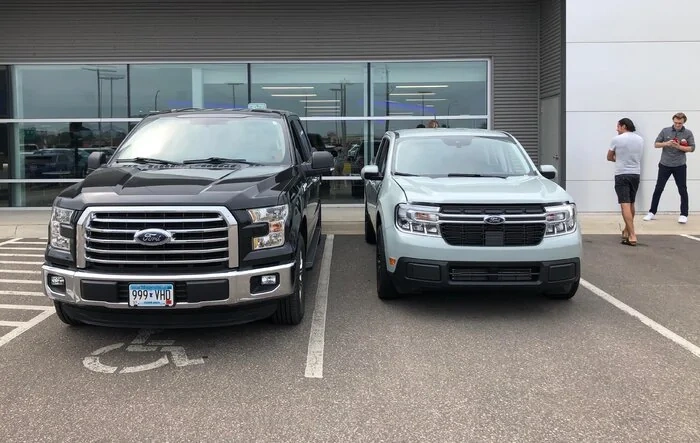 Pics: Maverick Lariat in Cactus Gray - Next to F150, Interior, Engine Compartment, Spare Tire, Undercarriage
