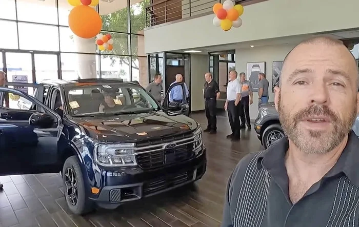 Alto Blue Maverick Lariat FX4 EcoBoost @ Dealership Walkaround