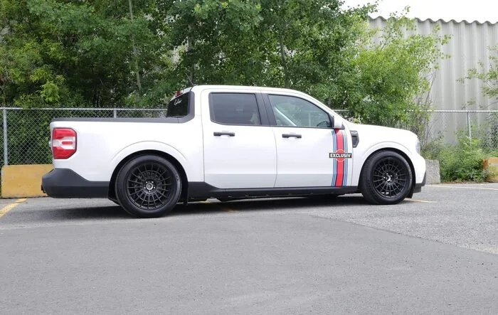 Martini Livery Inspired Maverick Lowered on Scale Suspension Coilovers and Aftermarket Wheels