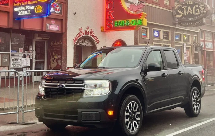 Hybrid Maverick Appears at Nashville #Maverickandcoffees